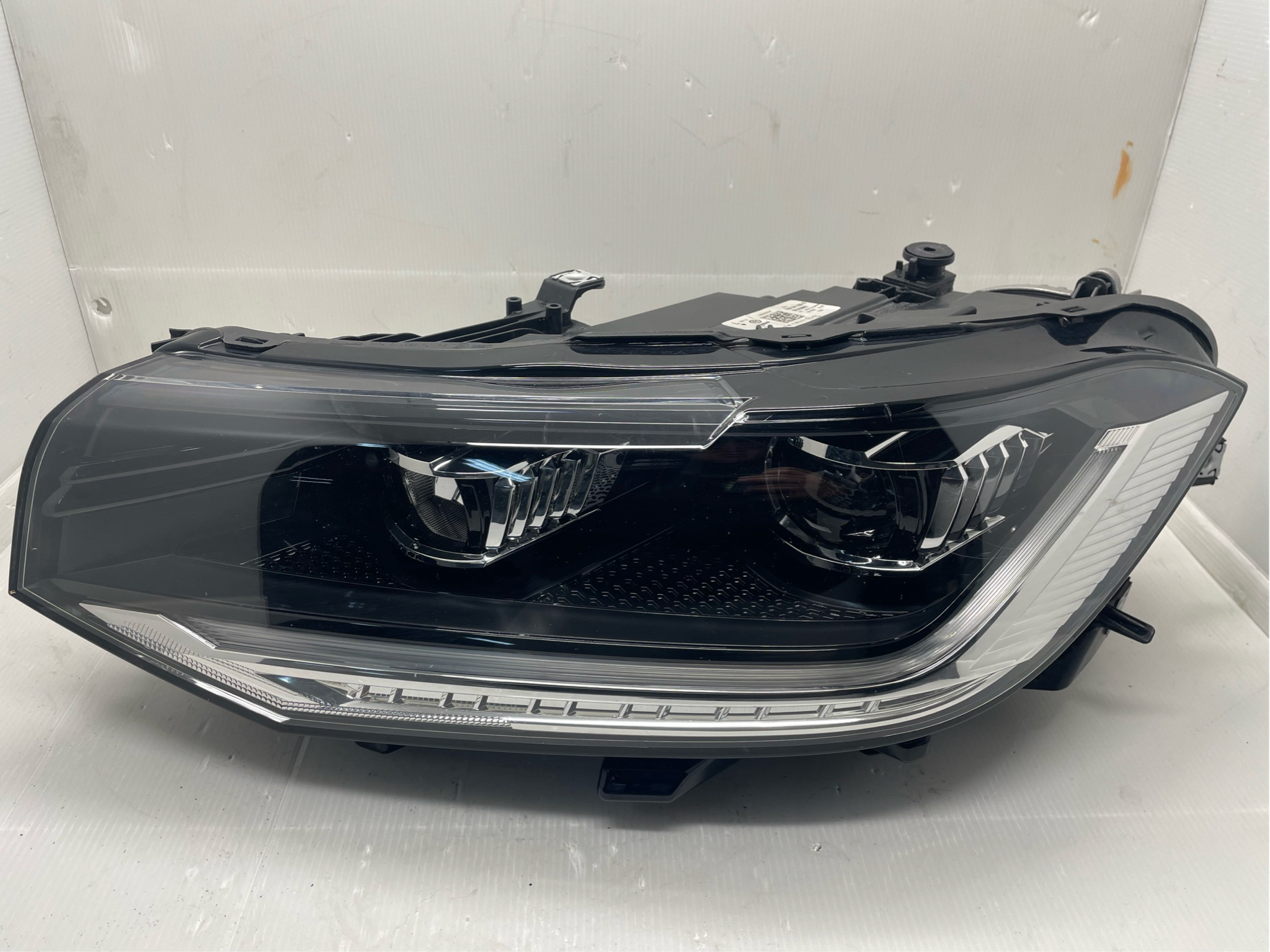 VOLKSWAGEN T-CROSS 2019-2025 LED HEADLIGHT GENUINE