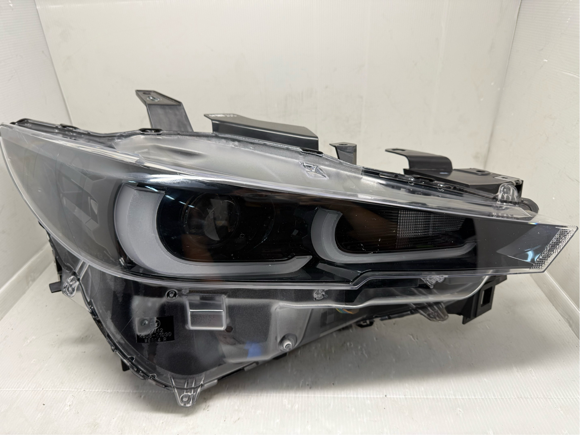 MAZDA CX-5 2022-2024 LED R.H.S HEADLIGHT GENUINE