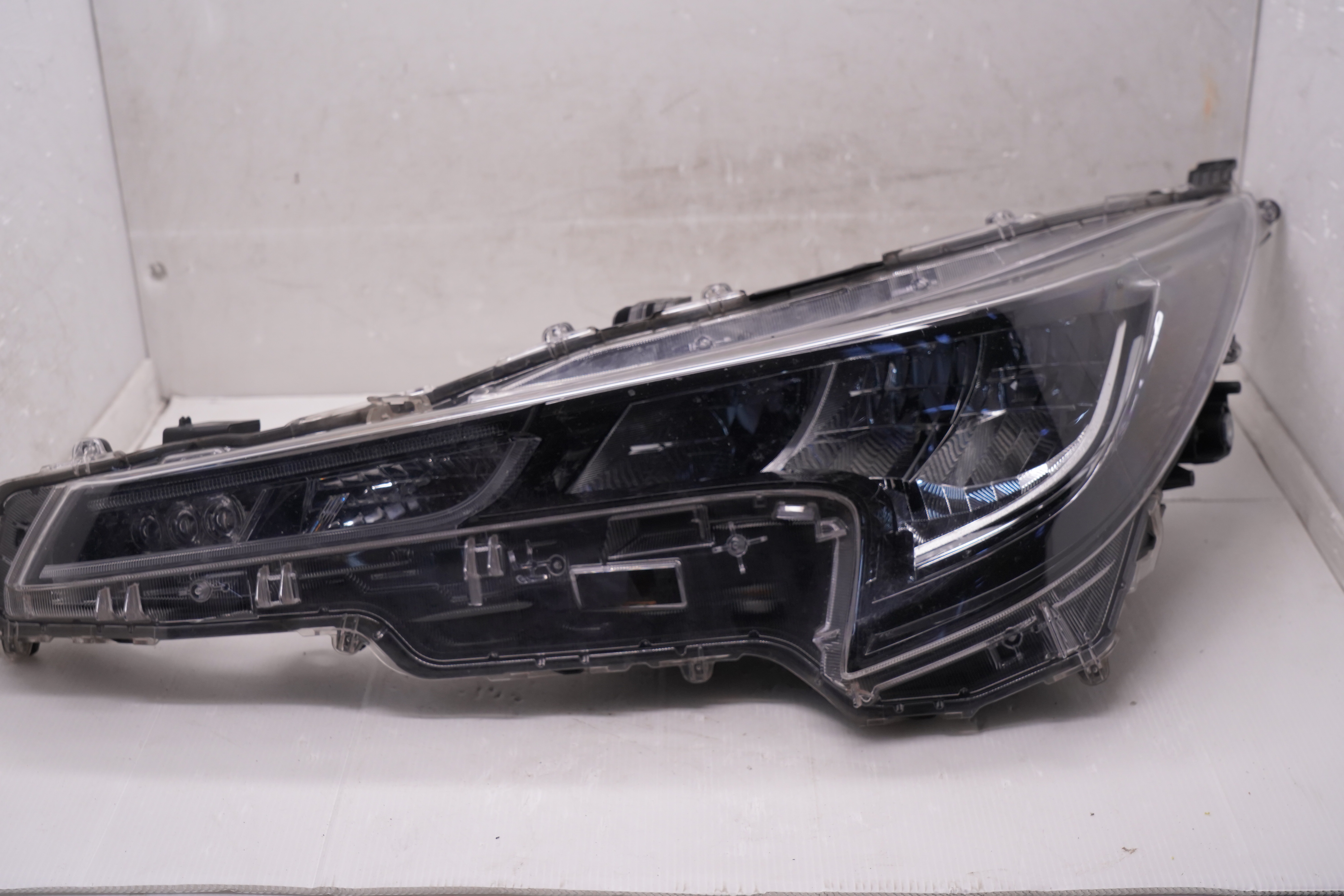 TOYOTA COROLLA E210 LEVIN 2019-2021 LED L.H.S HEADLIGHT GENUINE