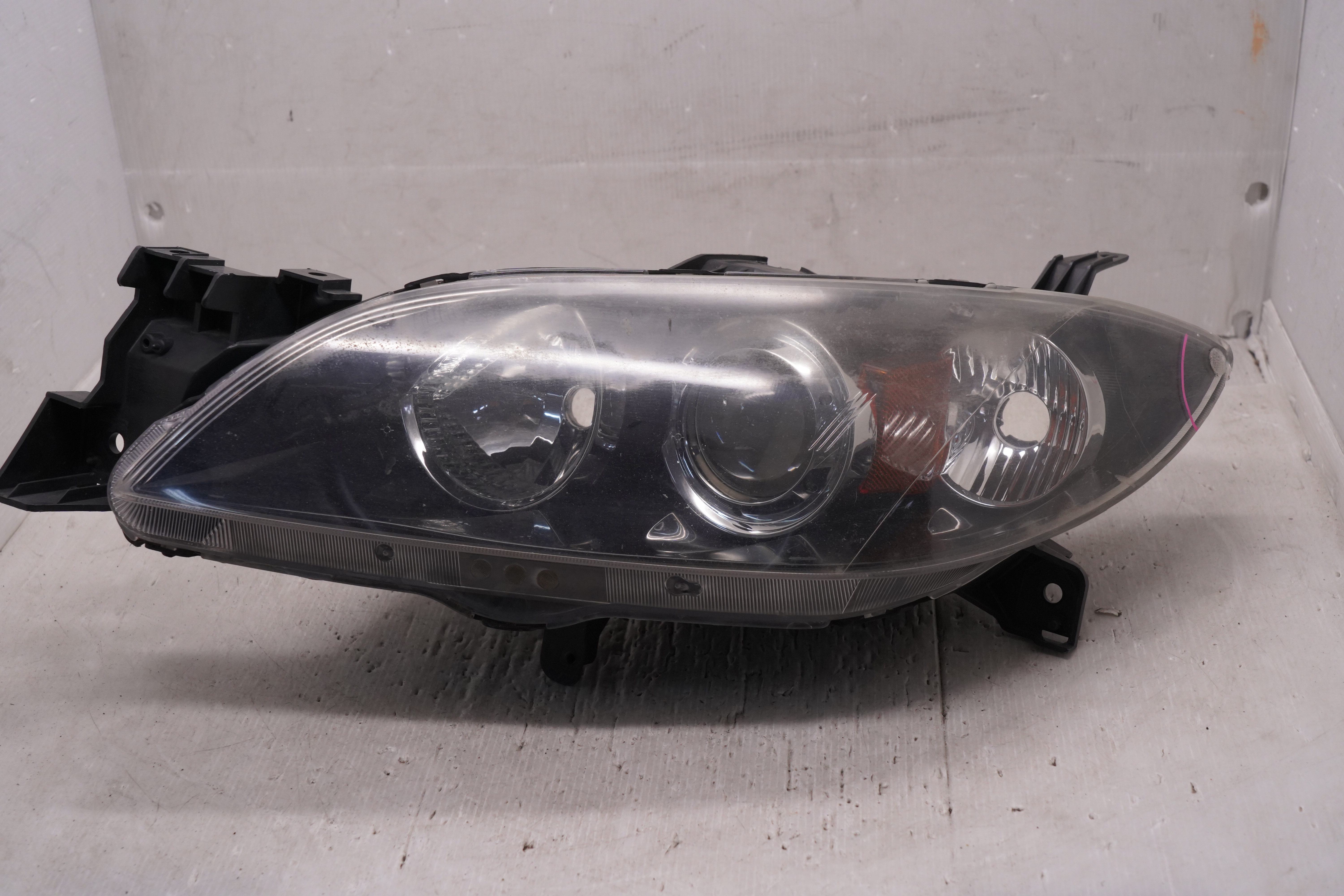 MAZDA 3 2003-2009 HALOGEN L.H.S HEADLIGHT GENUINE