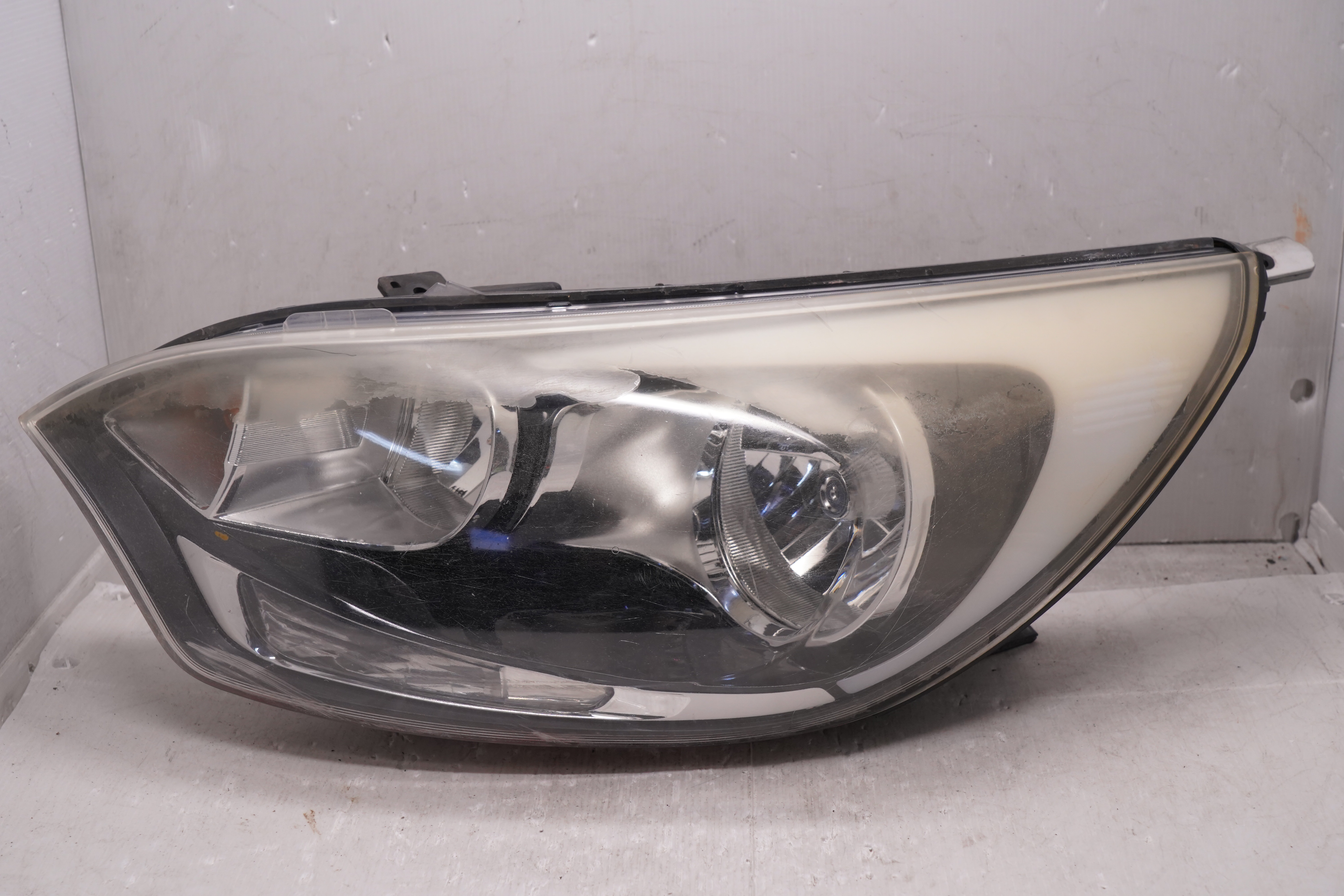 KIA RIO 2012-2017 HALOGEN L.H.S HEADLIGHT GENUINE