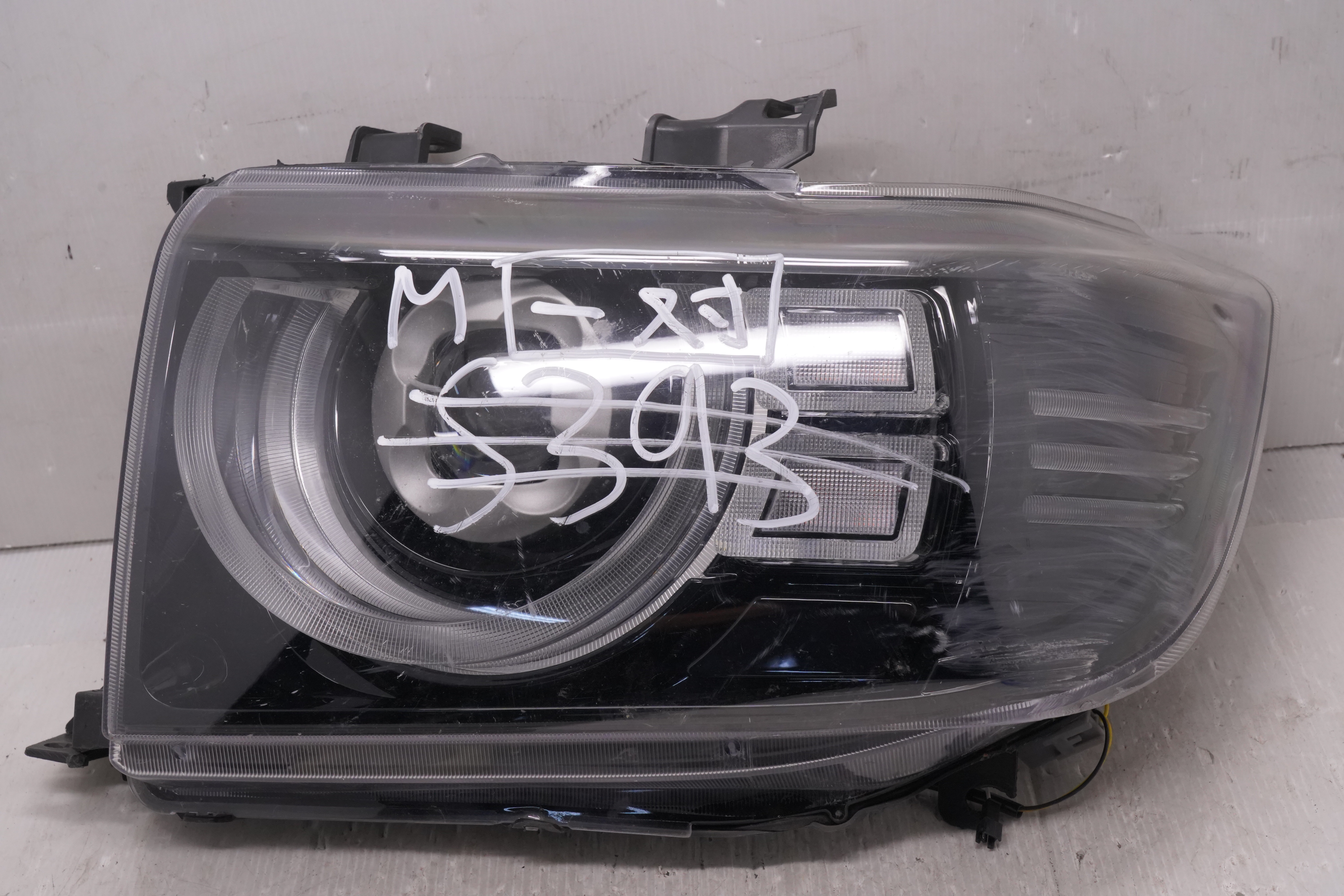 TOYOTA LAND CRUISER FJ70/LC70/FJ79/LC79 2007-2023 LED L.H.S HEADLIGHT (FIT FOR)