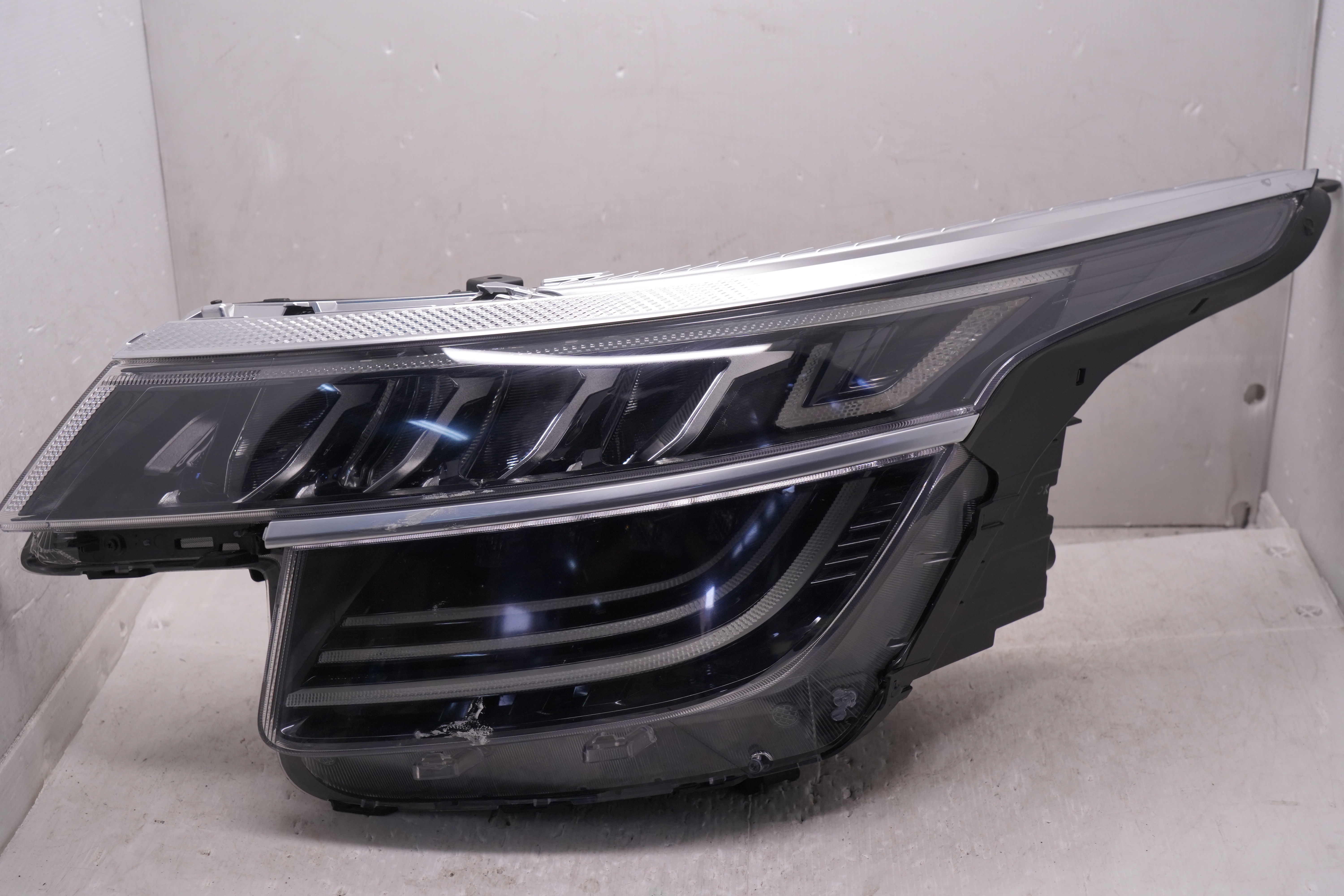 KIA SELTOS 2019-2023 LED L.H.S HEADLIGHT GENUINE