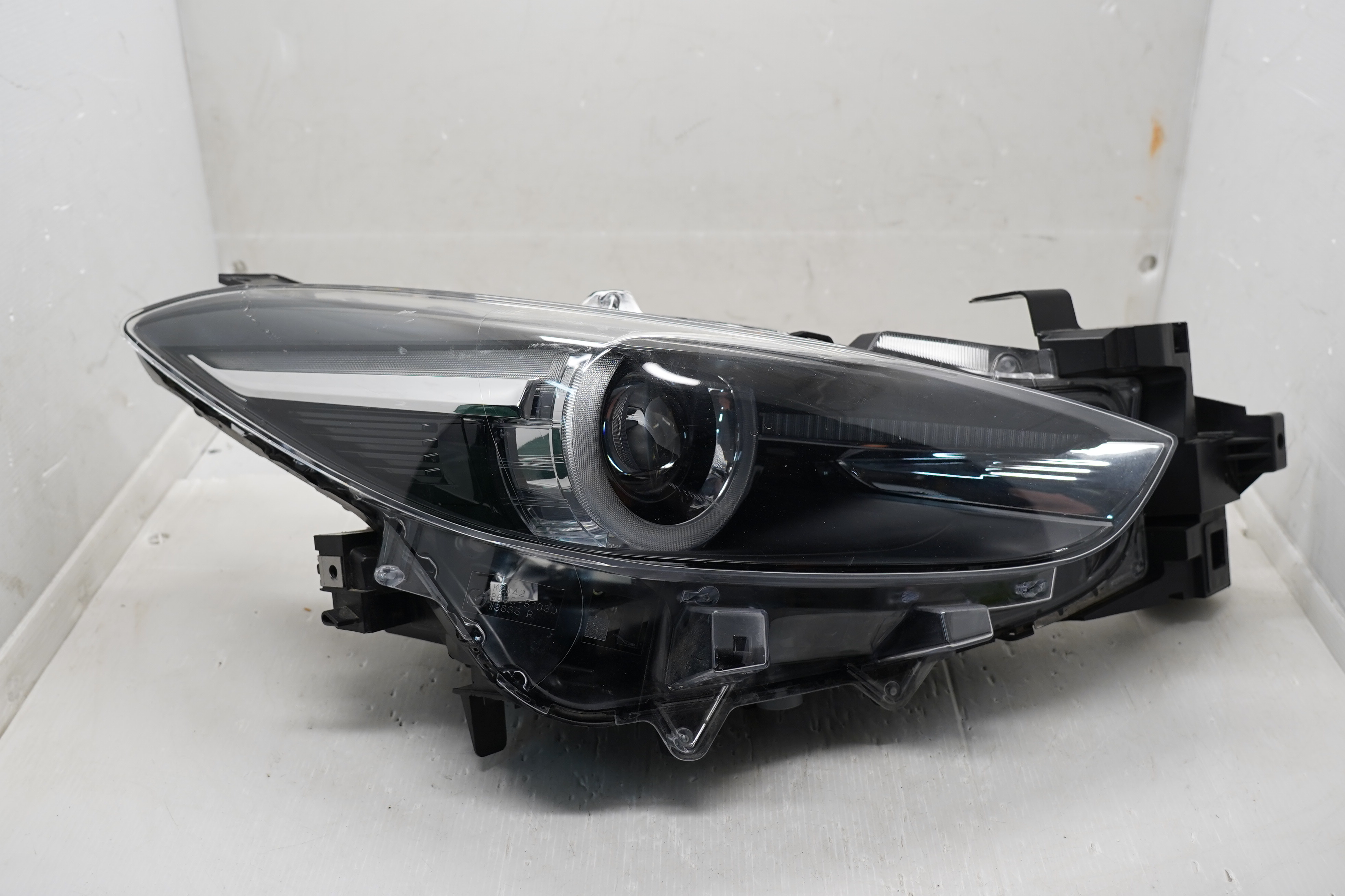 MAZDA 3 2017-2018 LED R.H.S HEADLIGHT GENUINE