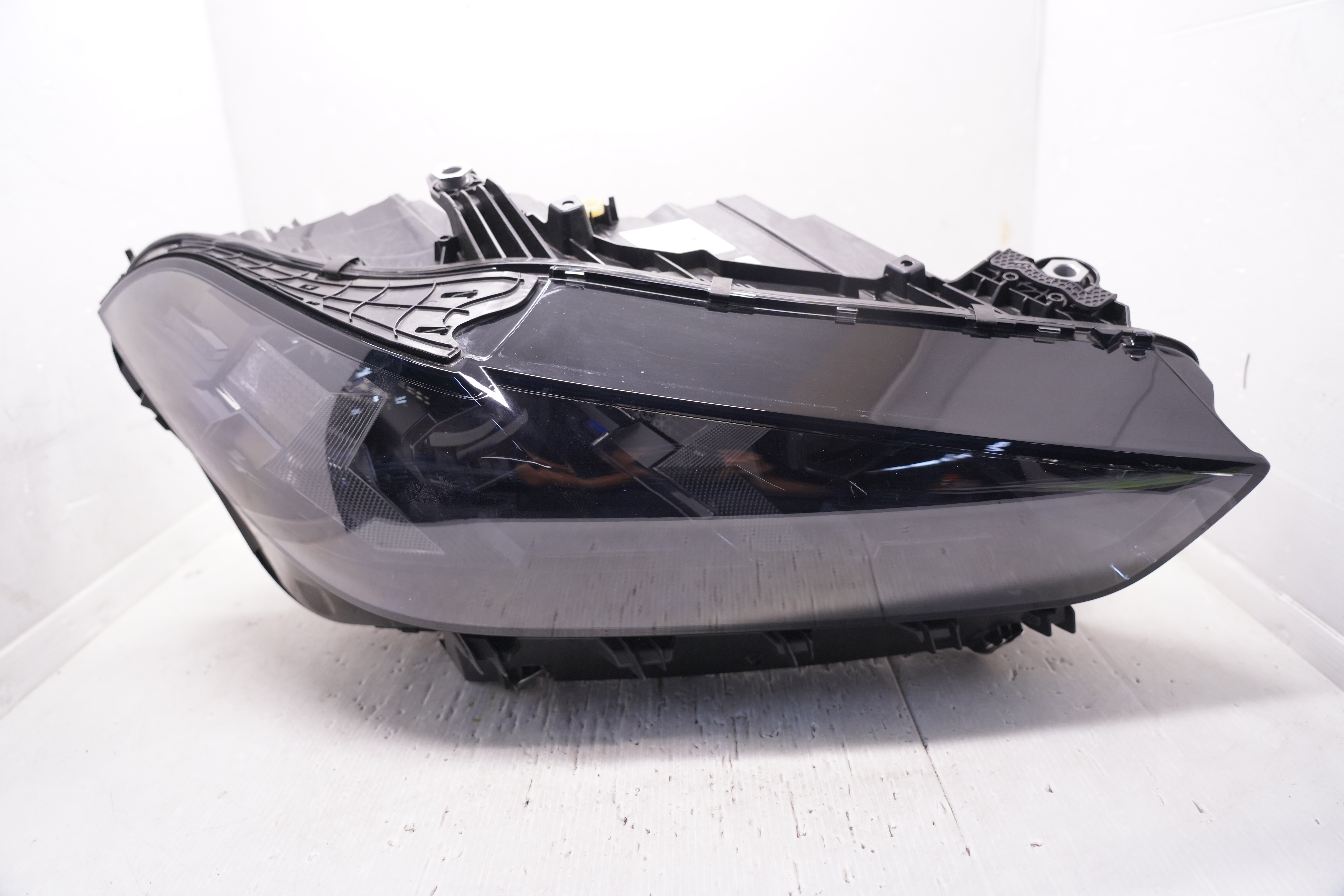 BMW X5 G05 2023-2025 LED HEADLIGHT GENUINE