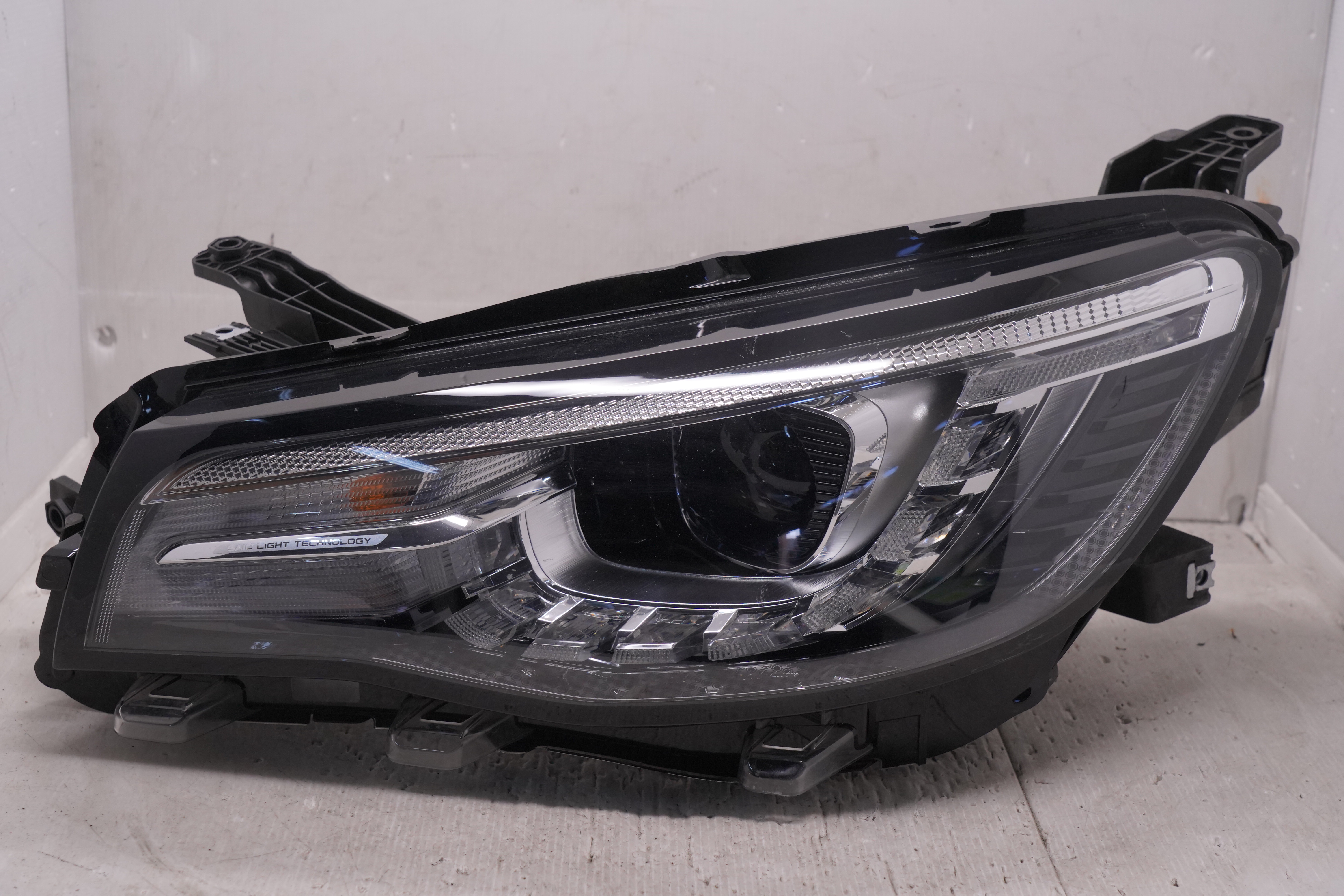 MG HS 2018-2022 LED L.H.S HEADLIGHT GENUINE