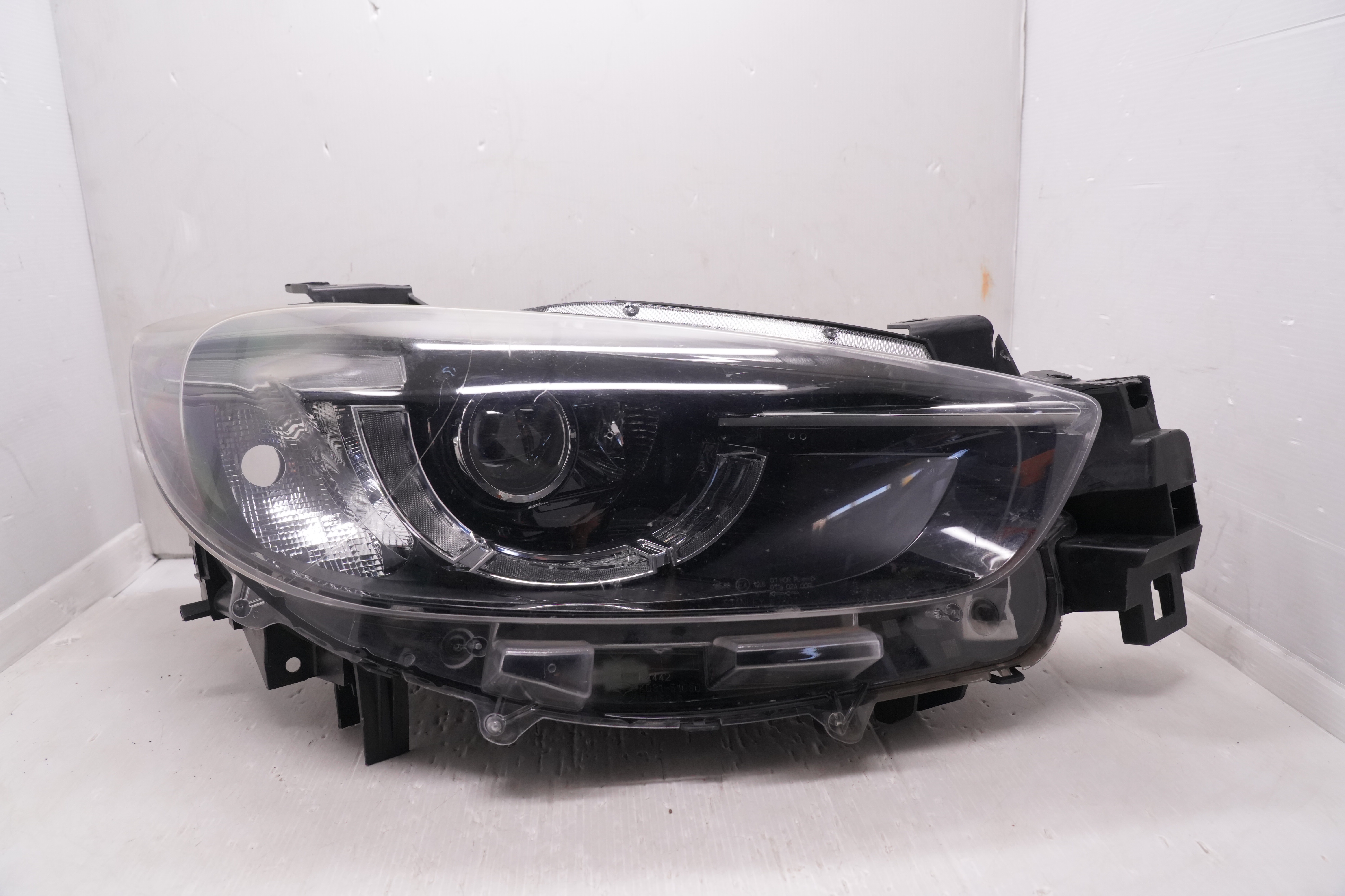 MAZDA CX-5 2014-2016 LED R.H.S HEADLIGHT GENUINE