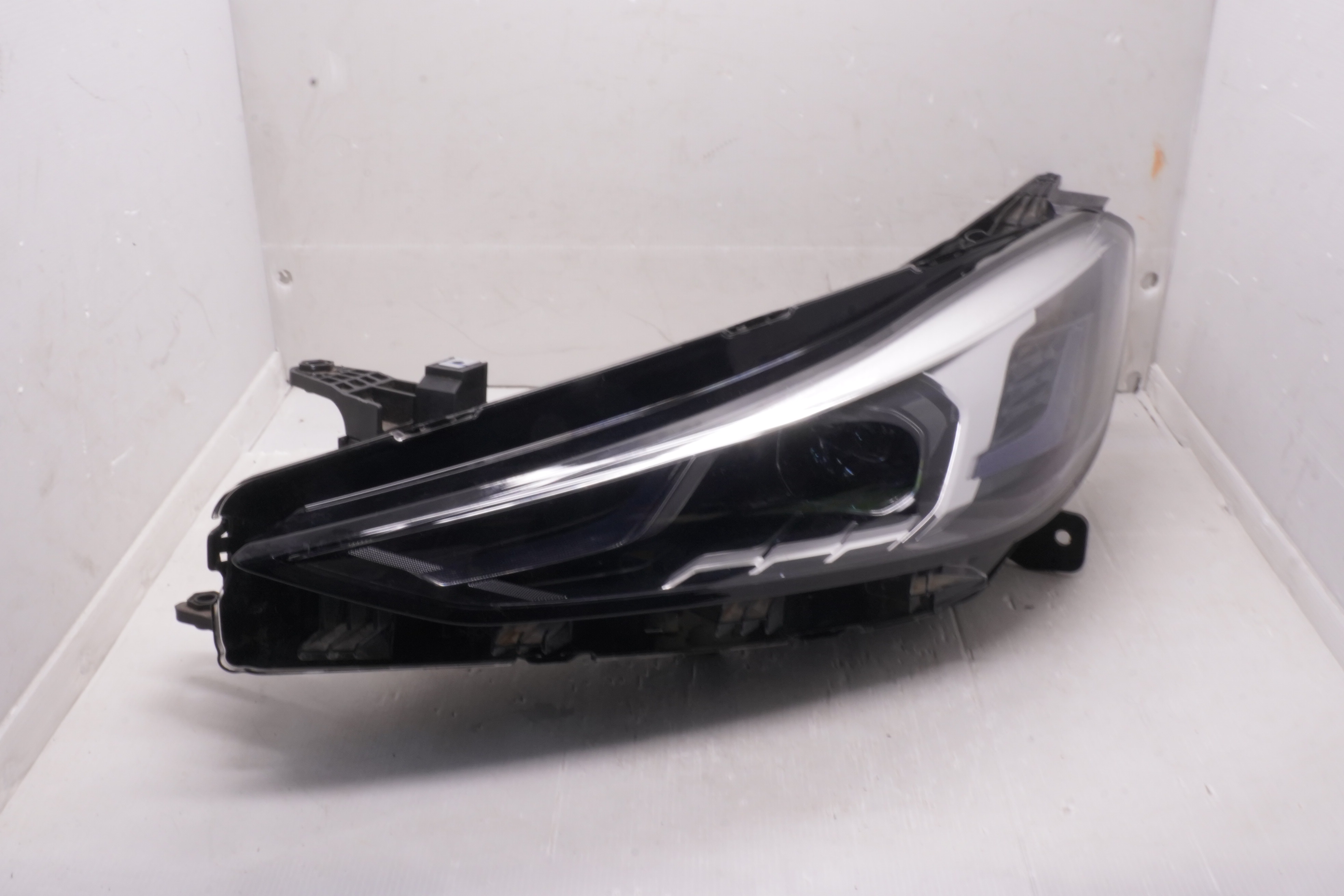 MG 5 2023-2024 LED L.H.S HEADLIGHT GENUINE