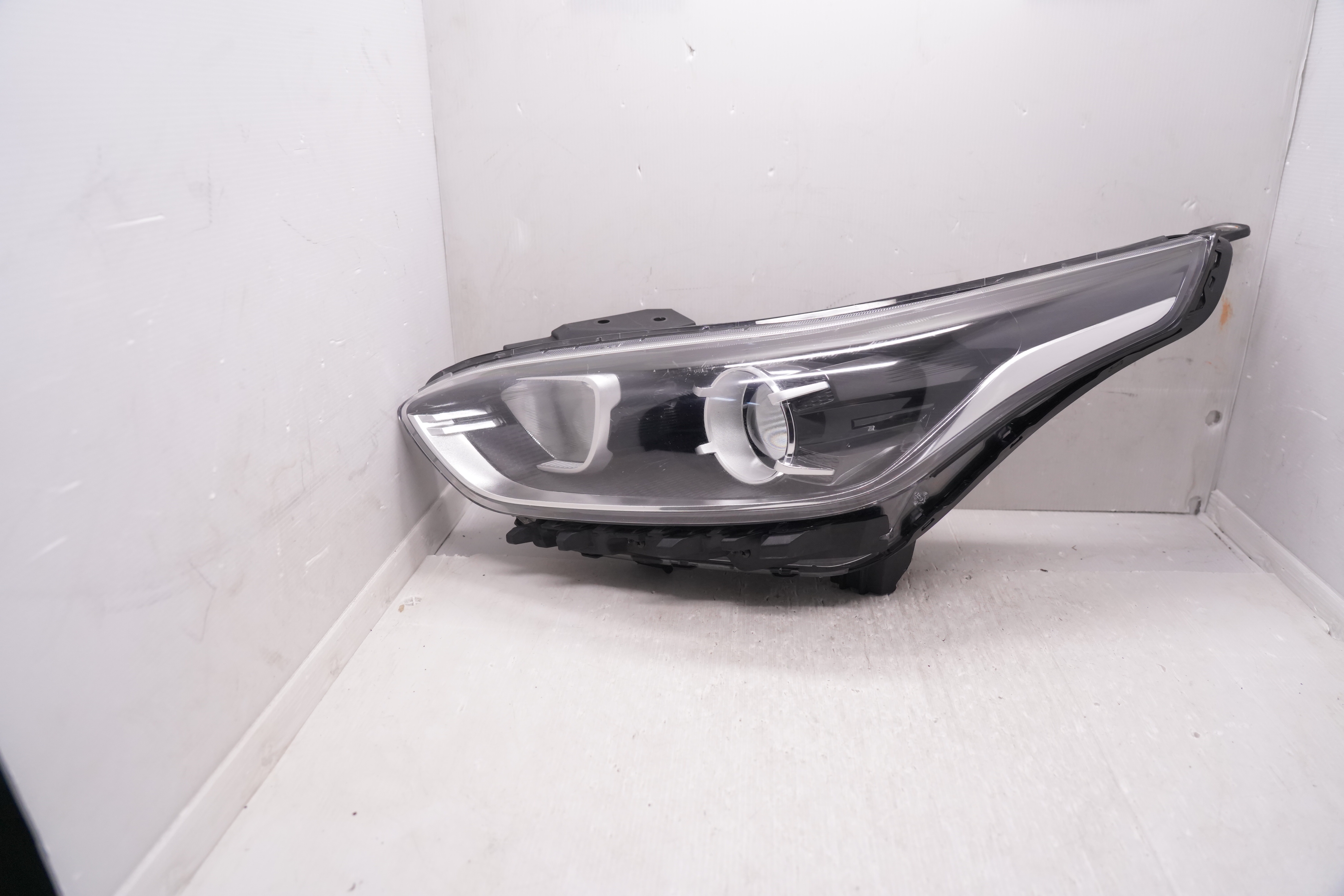 KIA CERATO 2018-2020 LENS HALOGEN L.H.S HEADLIGHT GENUINE