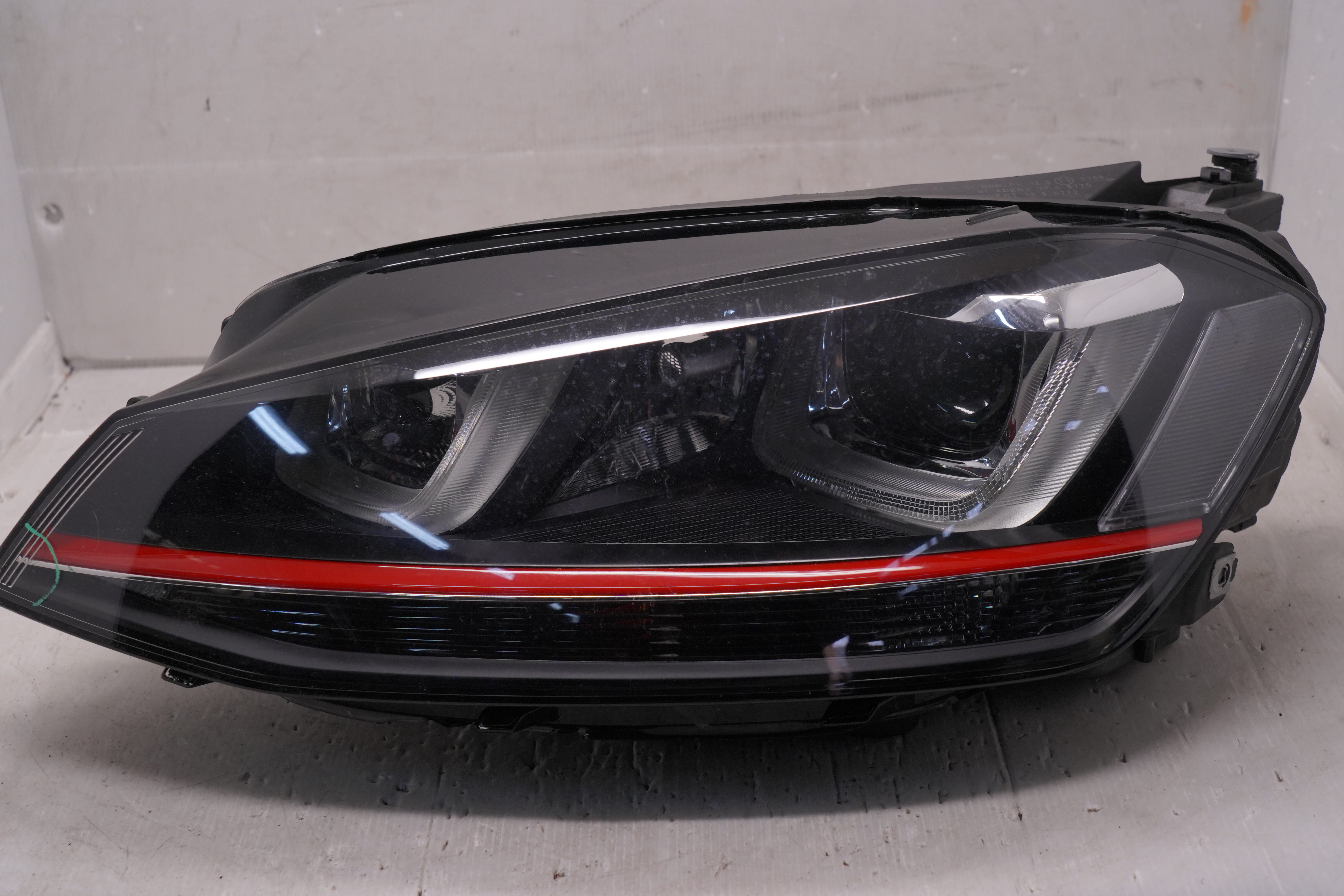 VOLKSWAGEN GOLF MK7 GTI 2013-2017 XENON L.H.S HEADLIGHT GENUINE