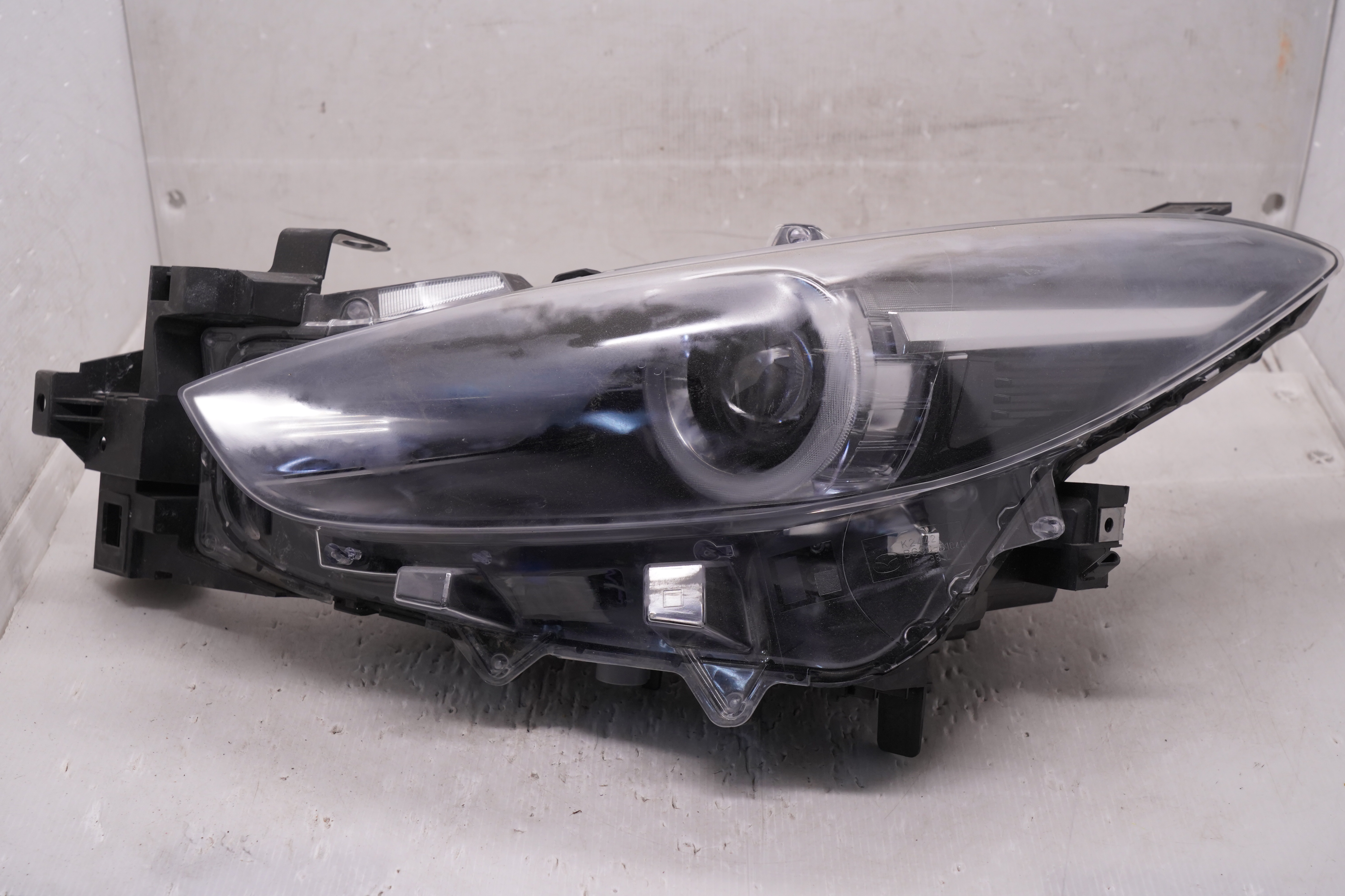 MAZDA 3 2017-2018 LED L.H.S HEADLIGHT GENUINE