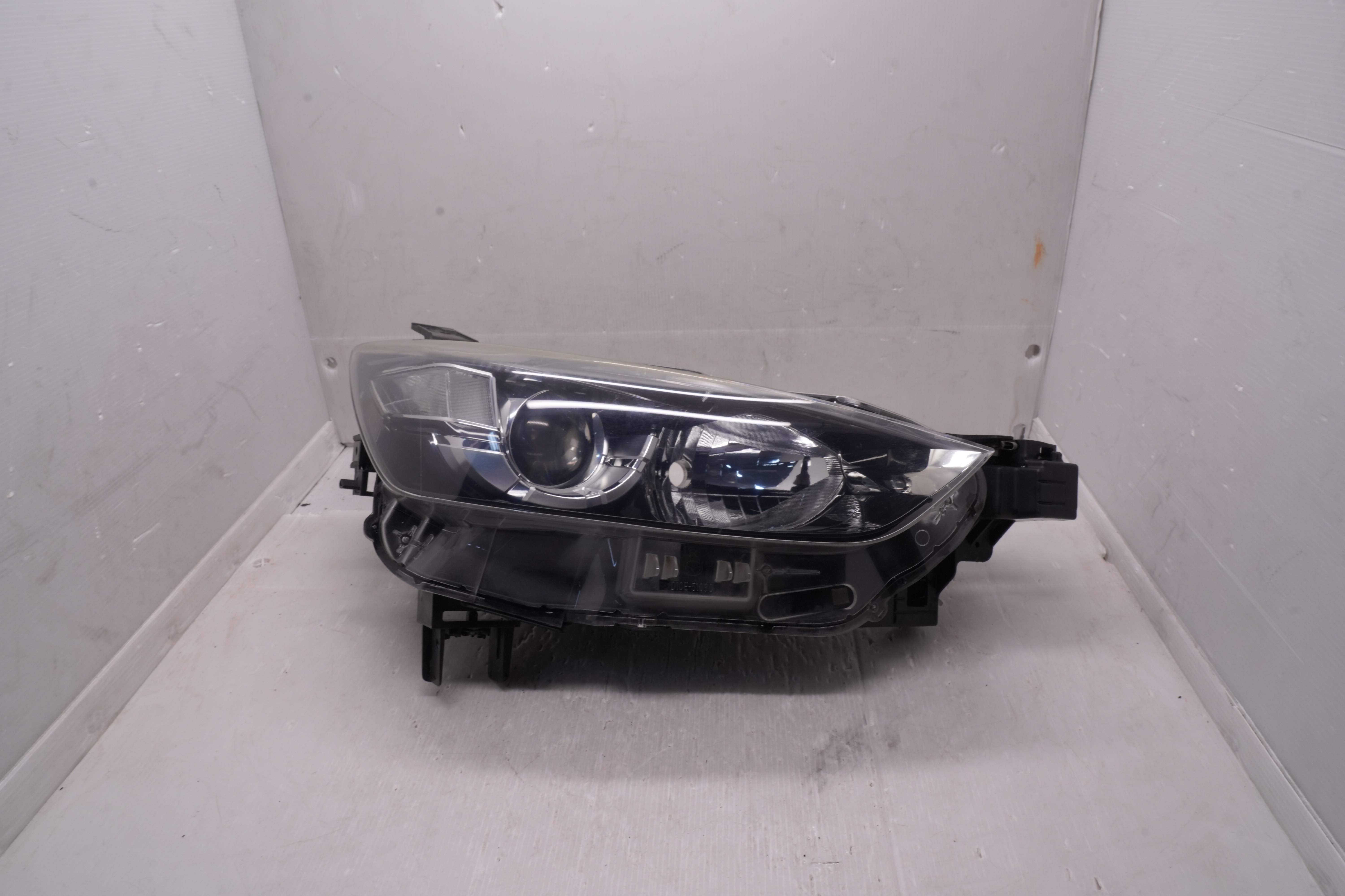 MAZDA CX-3 2016-2018 HALOGEN R.H.S HEADLIGHT GENUINE