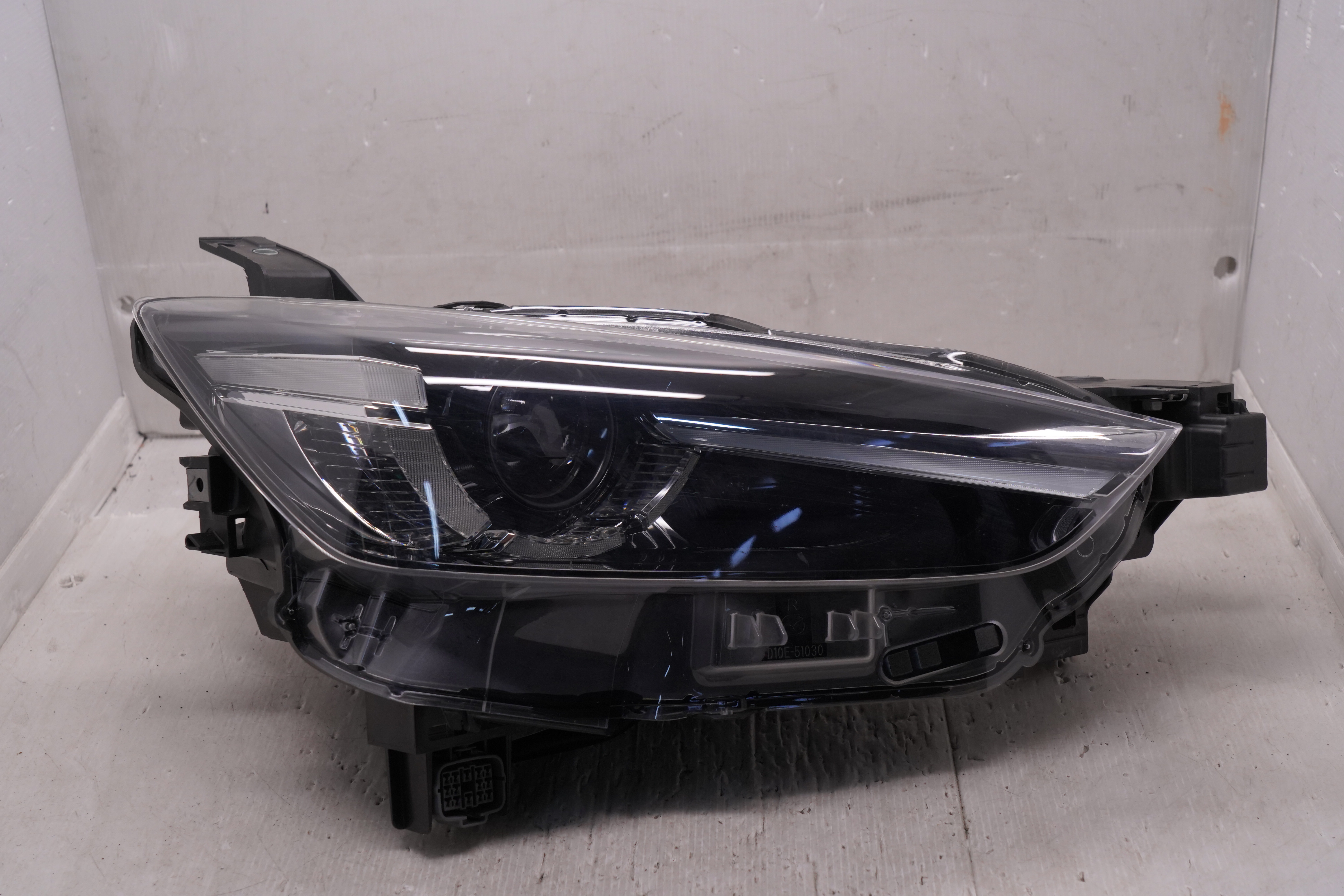 MAZDA CX-3 2016-2018 LED R.H.S HEADLIGHT GENUINE