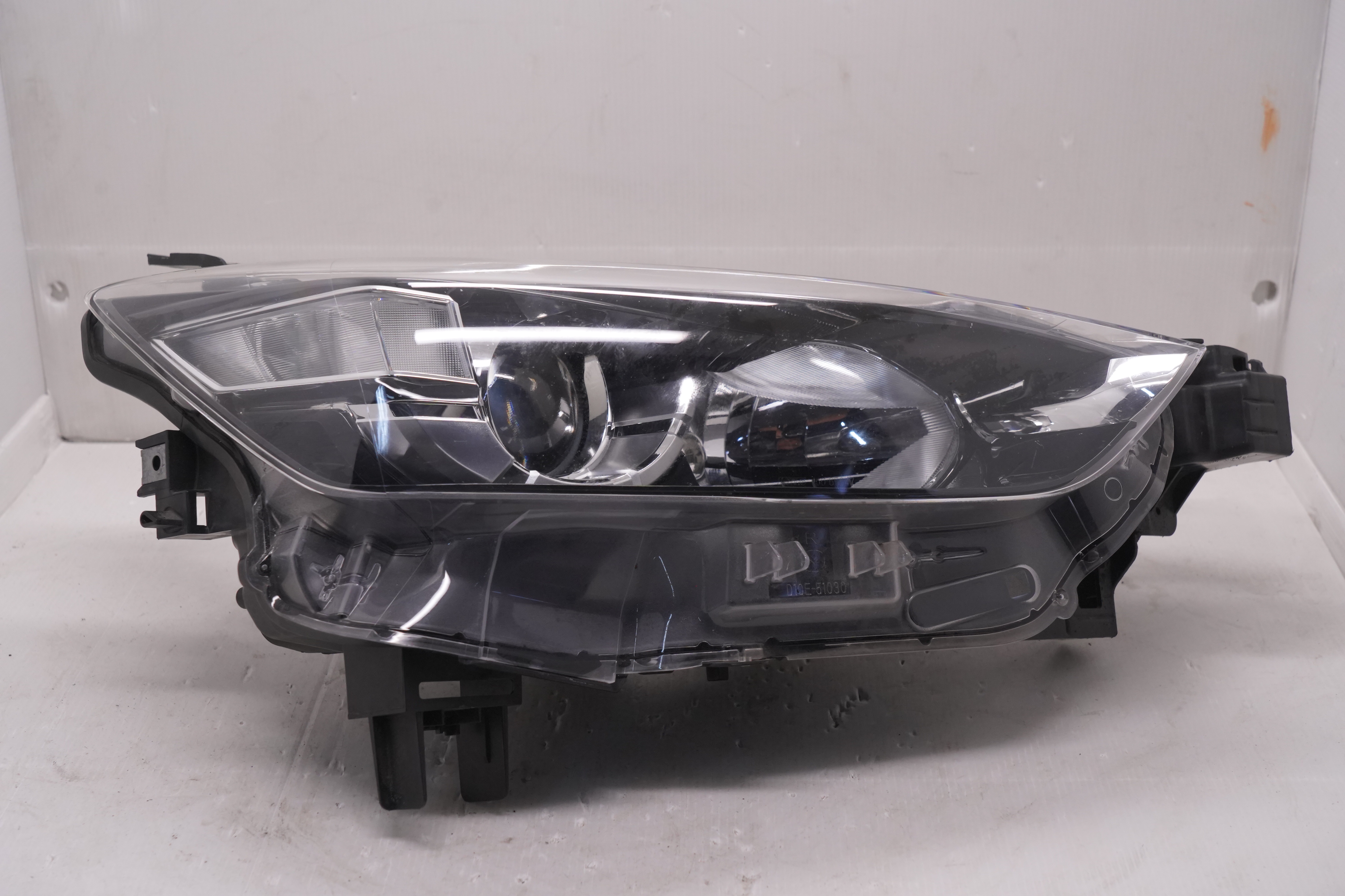 MAZDA CX-3 2016-2018 HALOGEN R.H.S HEADLIGHT GENUINE