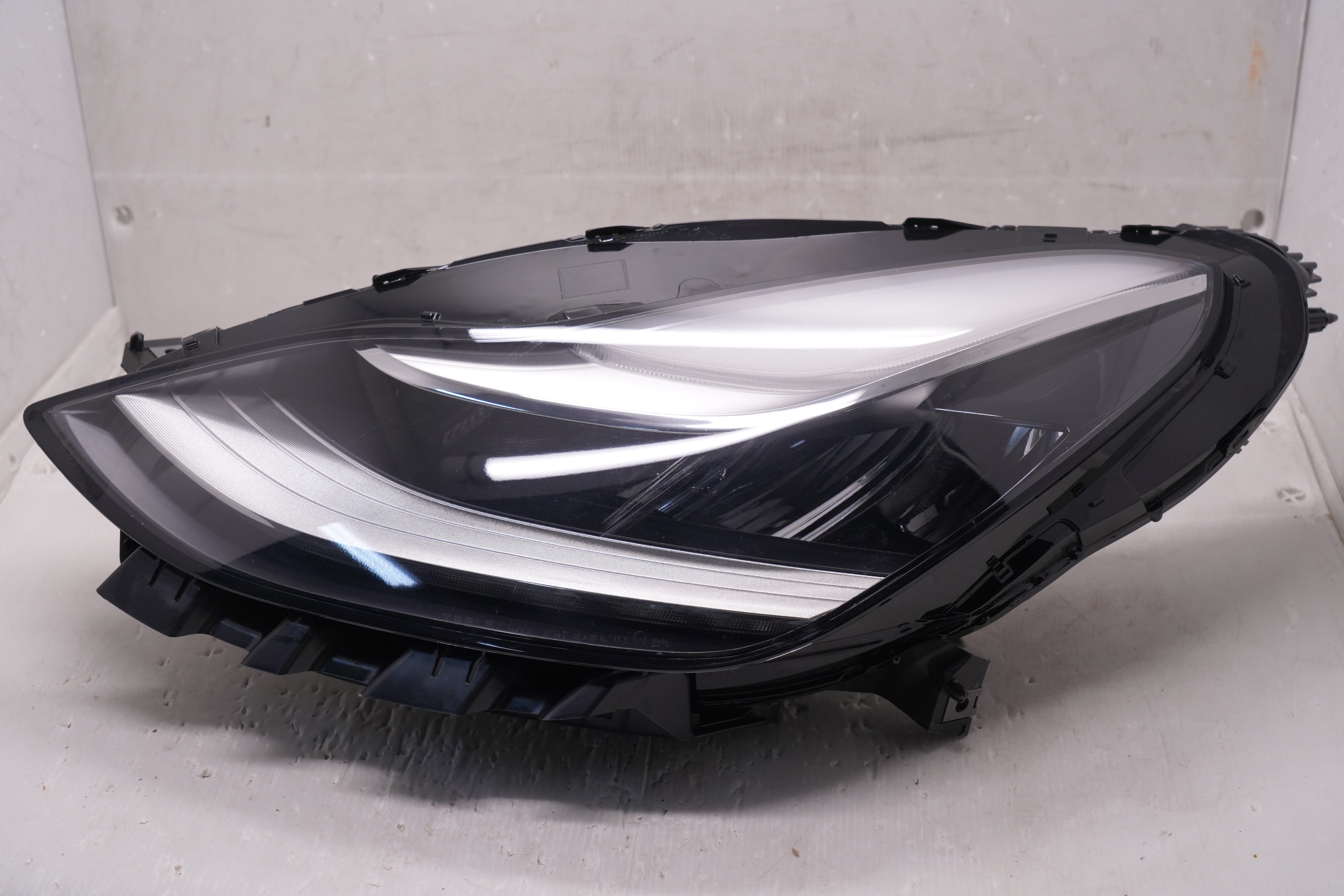 TESLA MODEL 3 2020-2022 LED L.H.S HEADLIGHT GENUINE