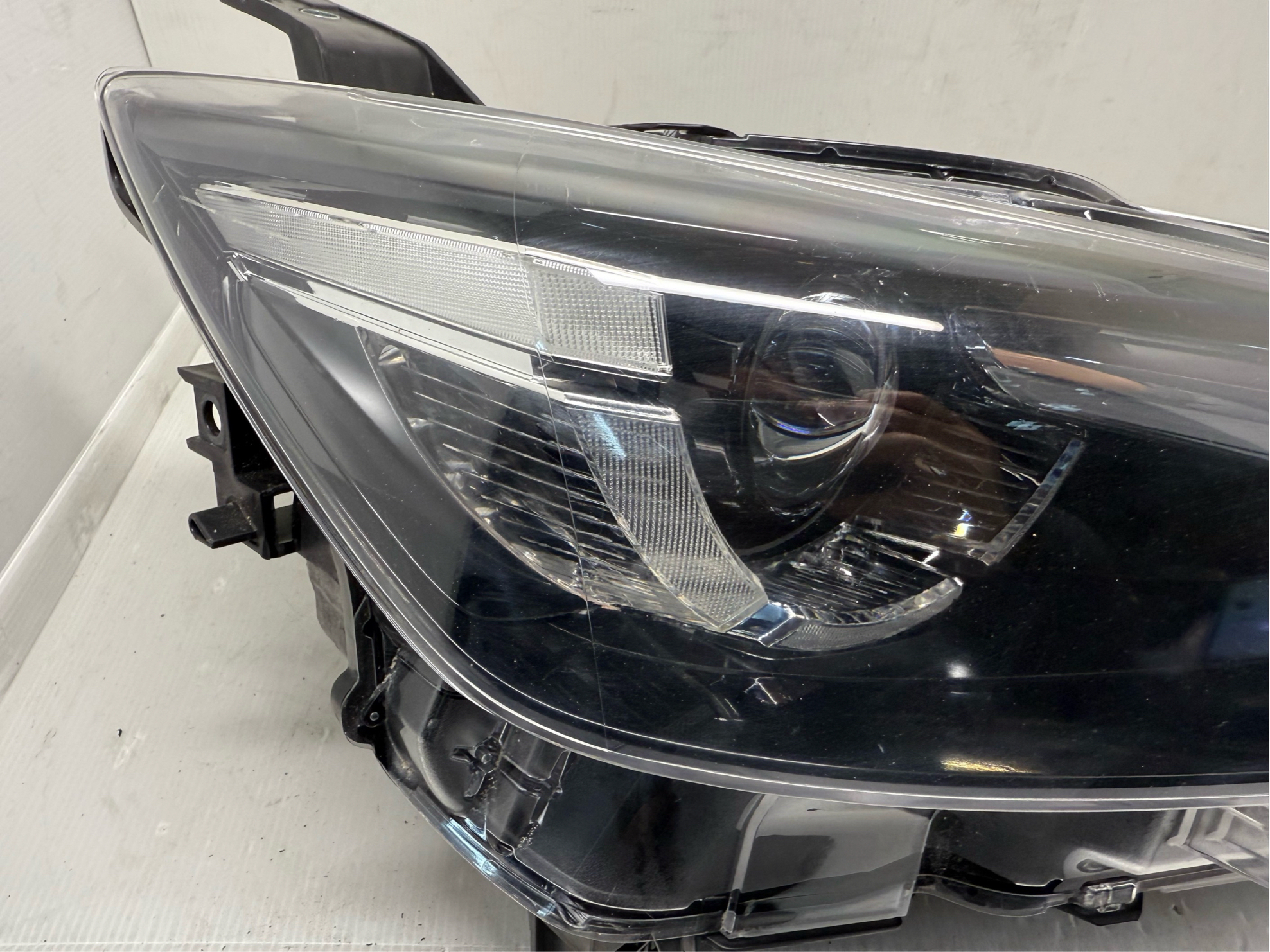 MAZDA CX-3 2016-2018 LED R.H.S HEADLIGHT GENUINE