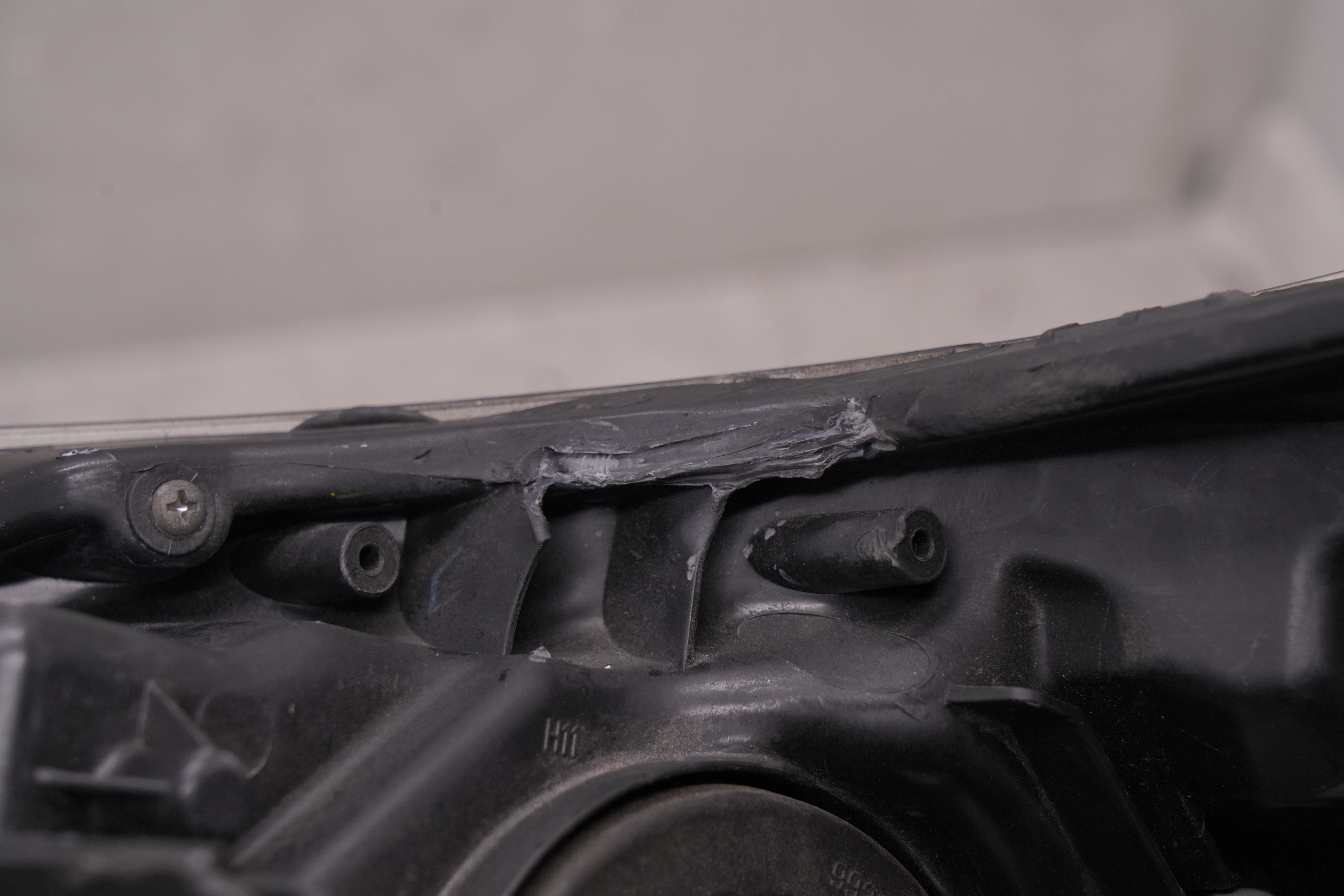 TOYOTA COROLLA/ALTIS 2013-2017 R.H.S HEADLIGHT GENUINE