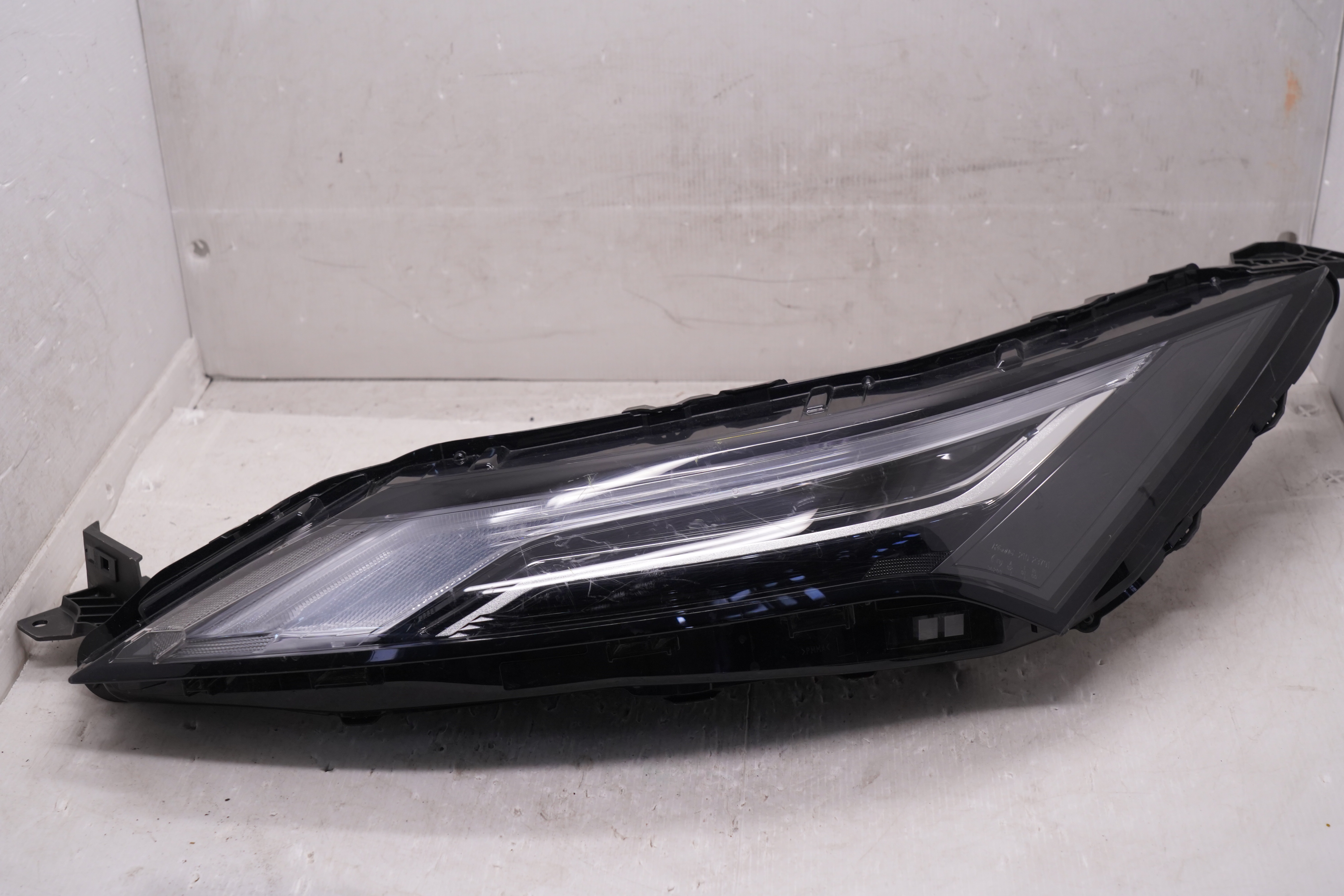 NISSAN X-TRAIL T33 ROGUE 2021-2024 LED FRONT L.H.S HEADLIGHT GENUINE