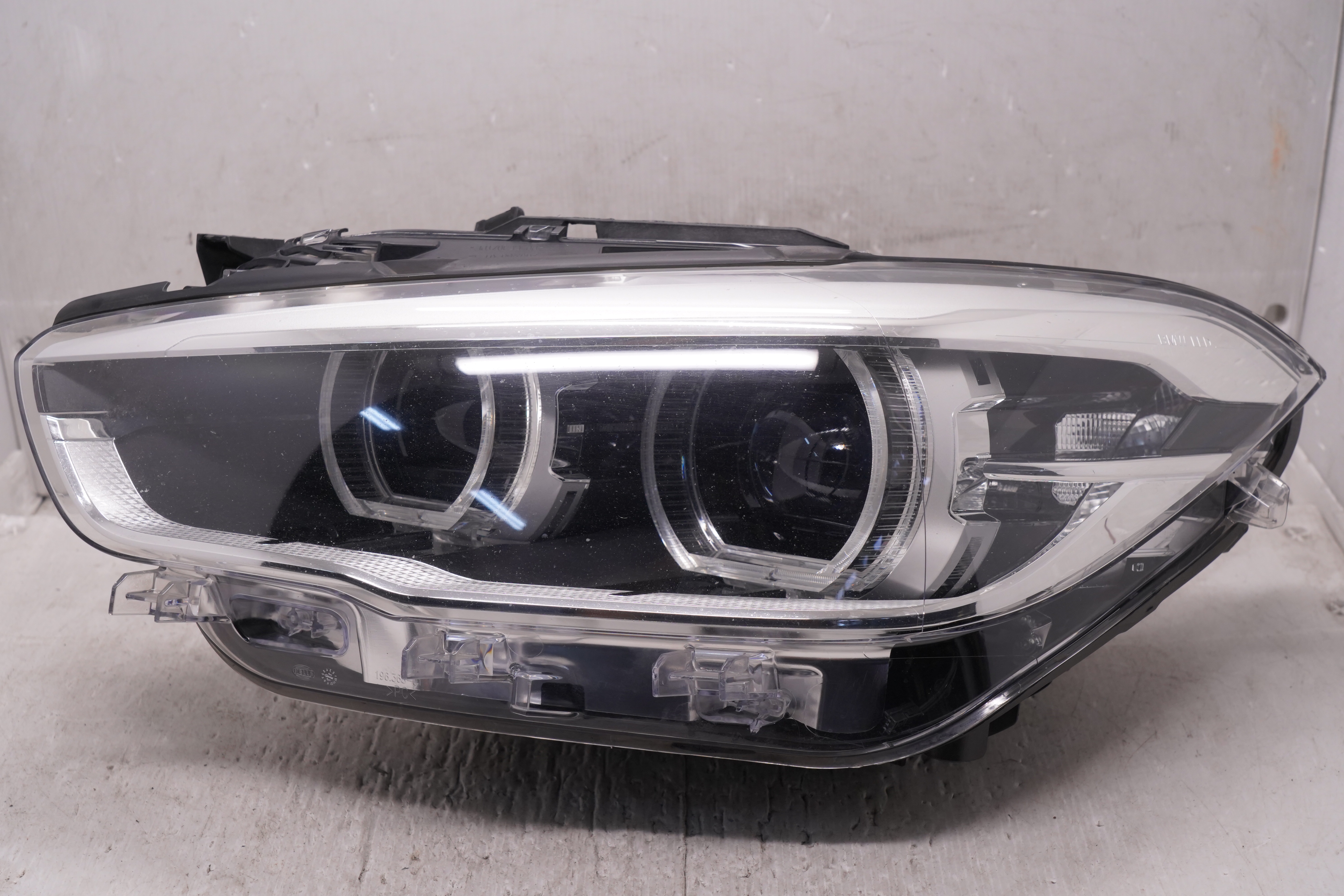 BMW 1 SERIES F20 F21 2015-2018 LED L.H.S HEADLIGHT GENUINE
