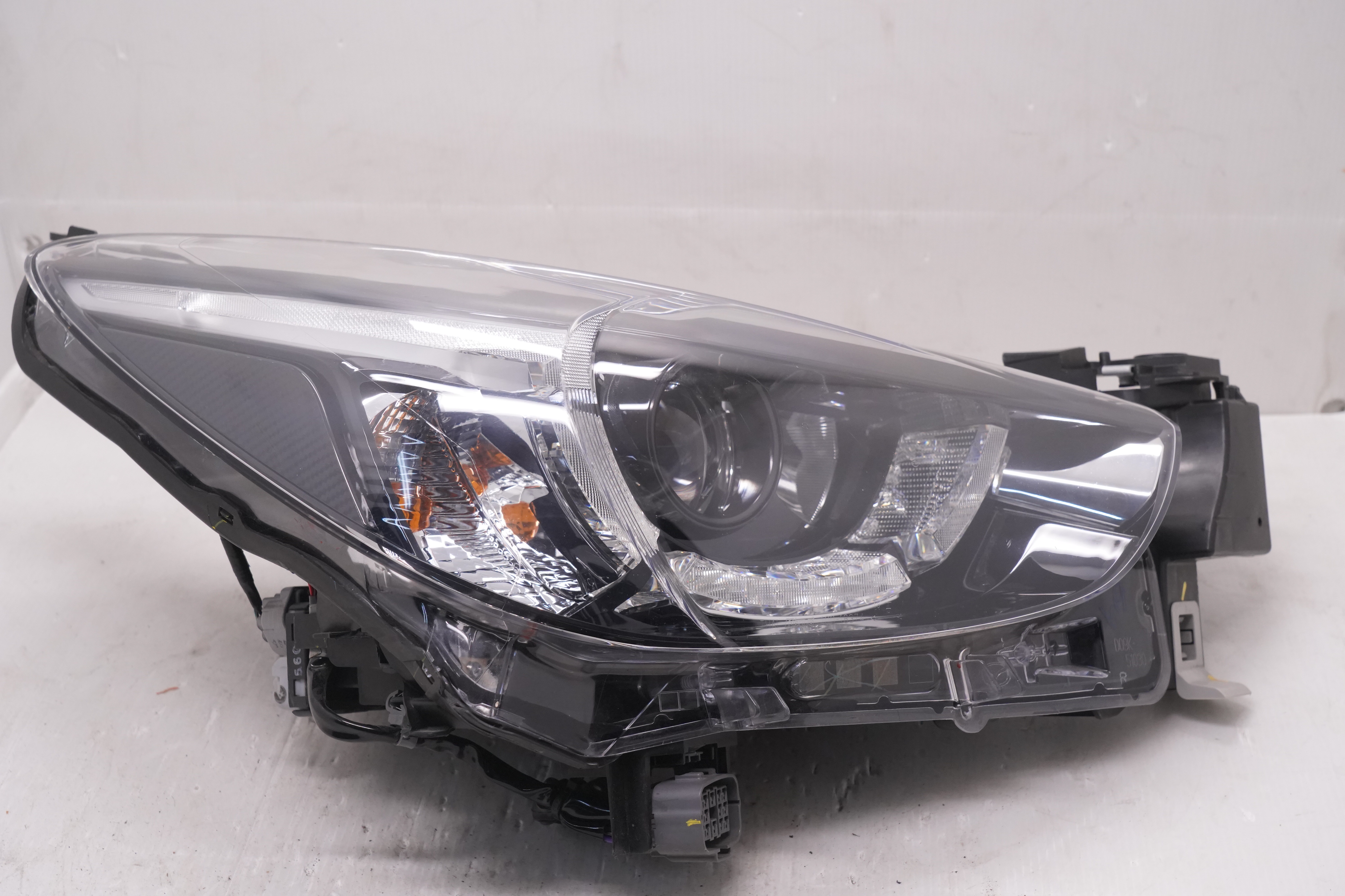 MAZDA 2 2014-2019 LED R.H.S HEADLIGHT GENUINE