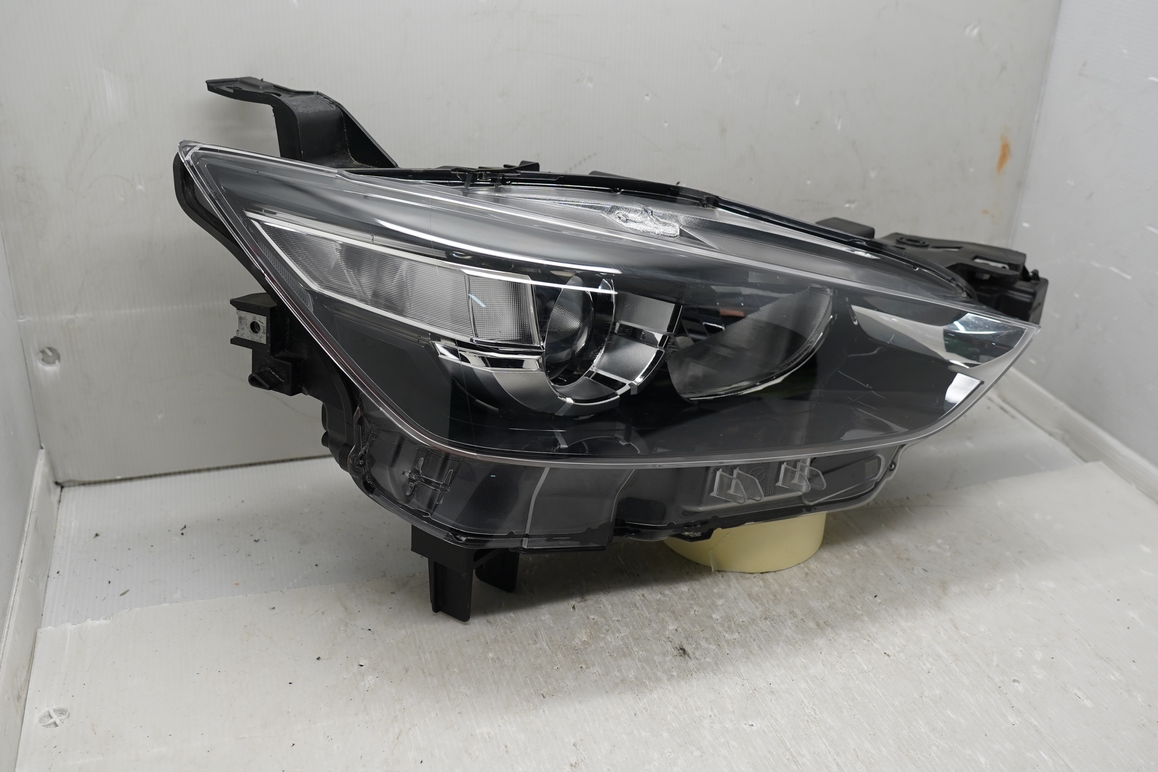 MAZDA CX-3 2016-2018 LED R.H.S HEADLIGHT GENUINE