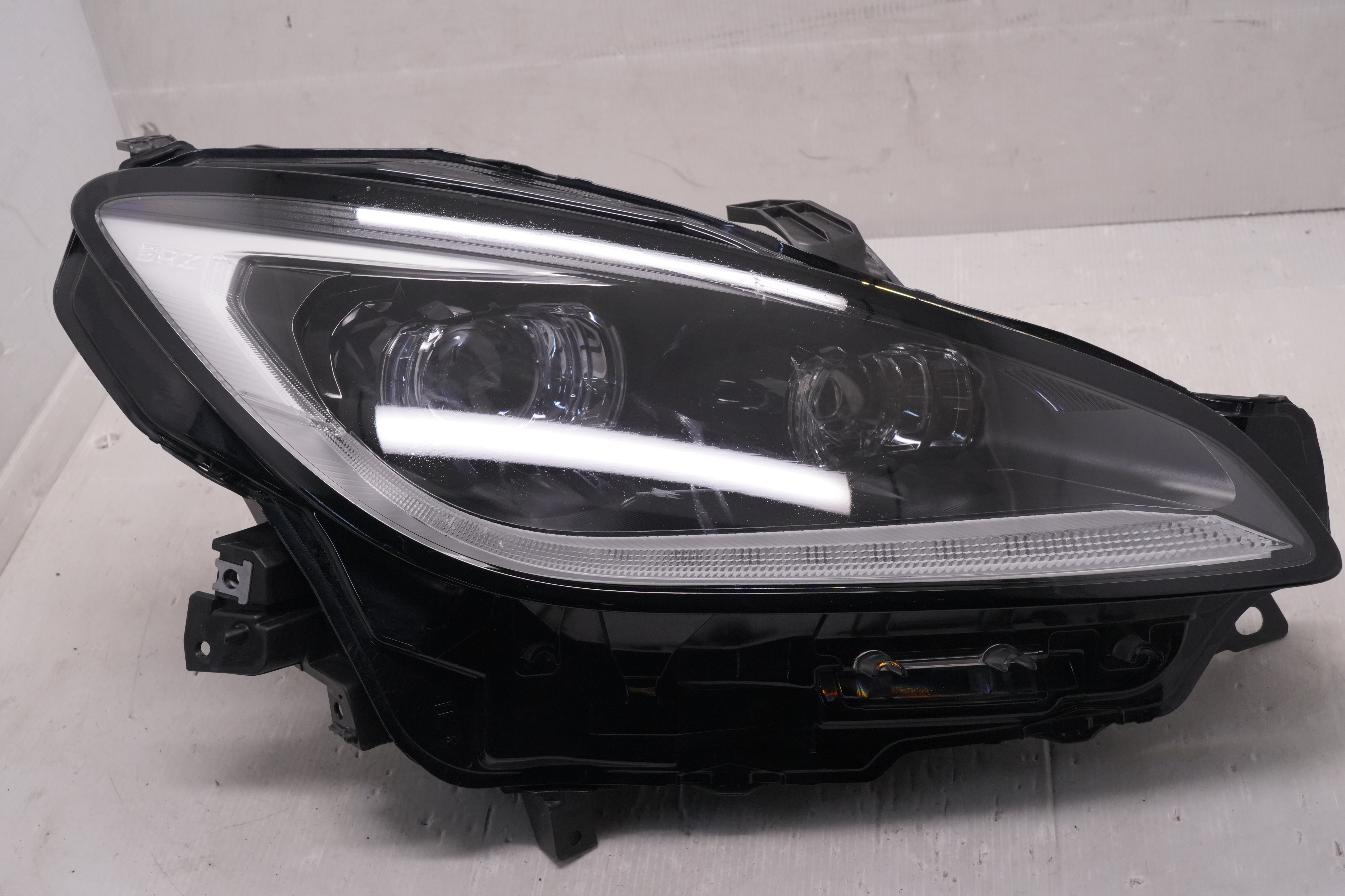 SUBARU BRZ 2022-2024 LED R.H.S HEADLIGHT GENUINE