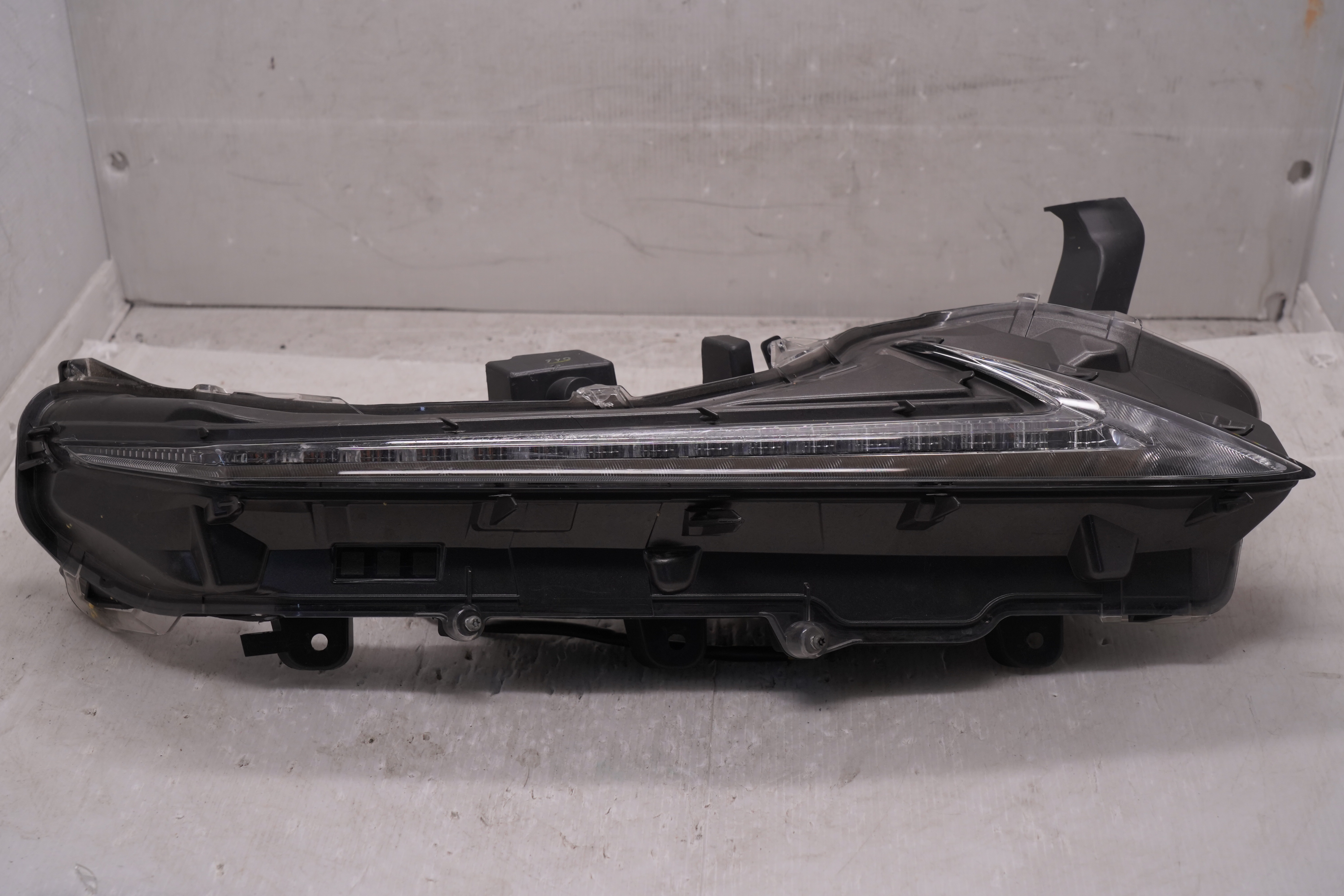 LEXUS NX 200T 300H 2014-2021 R.H.S DAY RUNNING LIGHT GENUINE