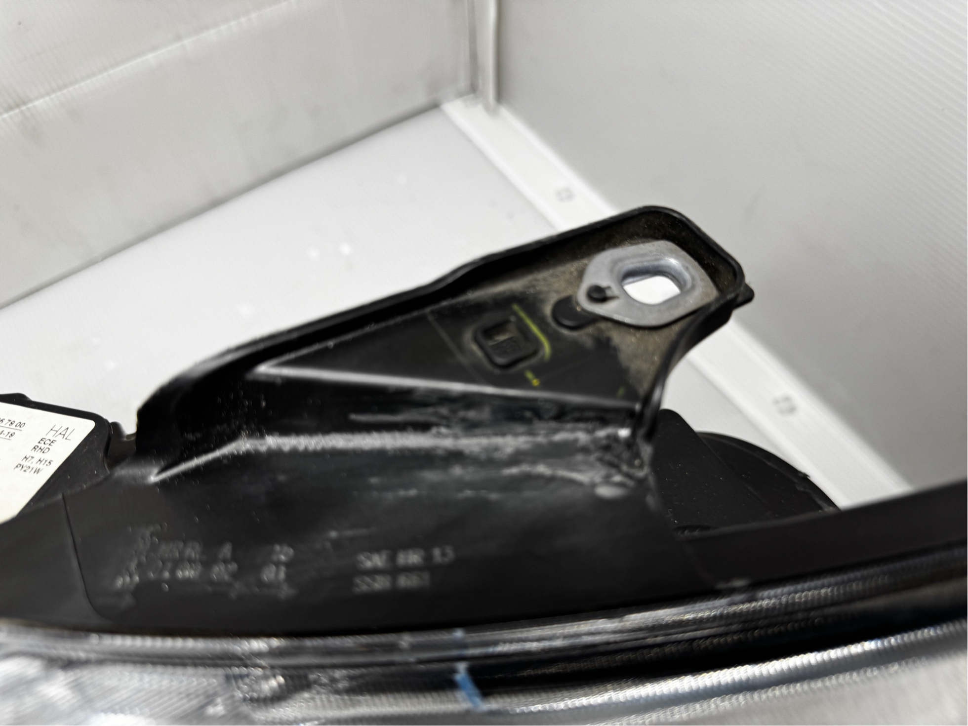 MERCEDES BENZ VITO W447 2016-2023 HALOGEN L.H.S HEADLIGHT GENUINE