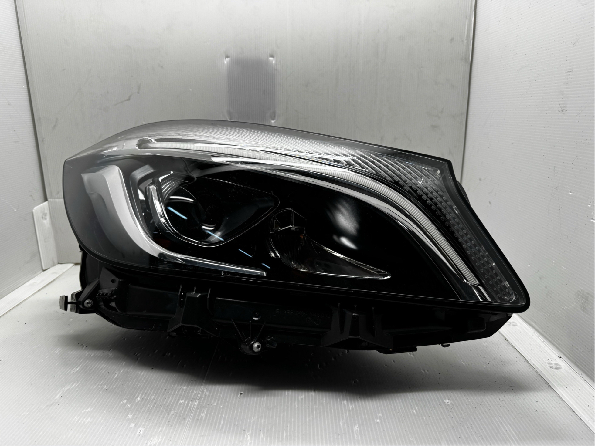 MERCEDES-BENZ A-CLASS W176 2016-2017 LED R.H.S HEADLIGHT GENUINE
