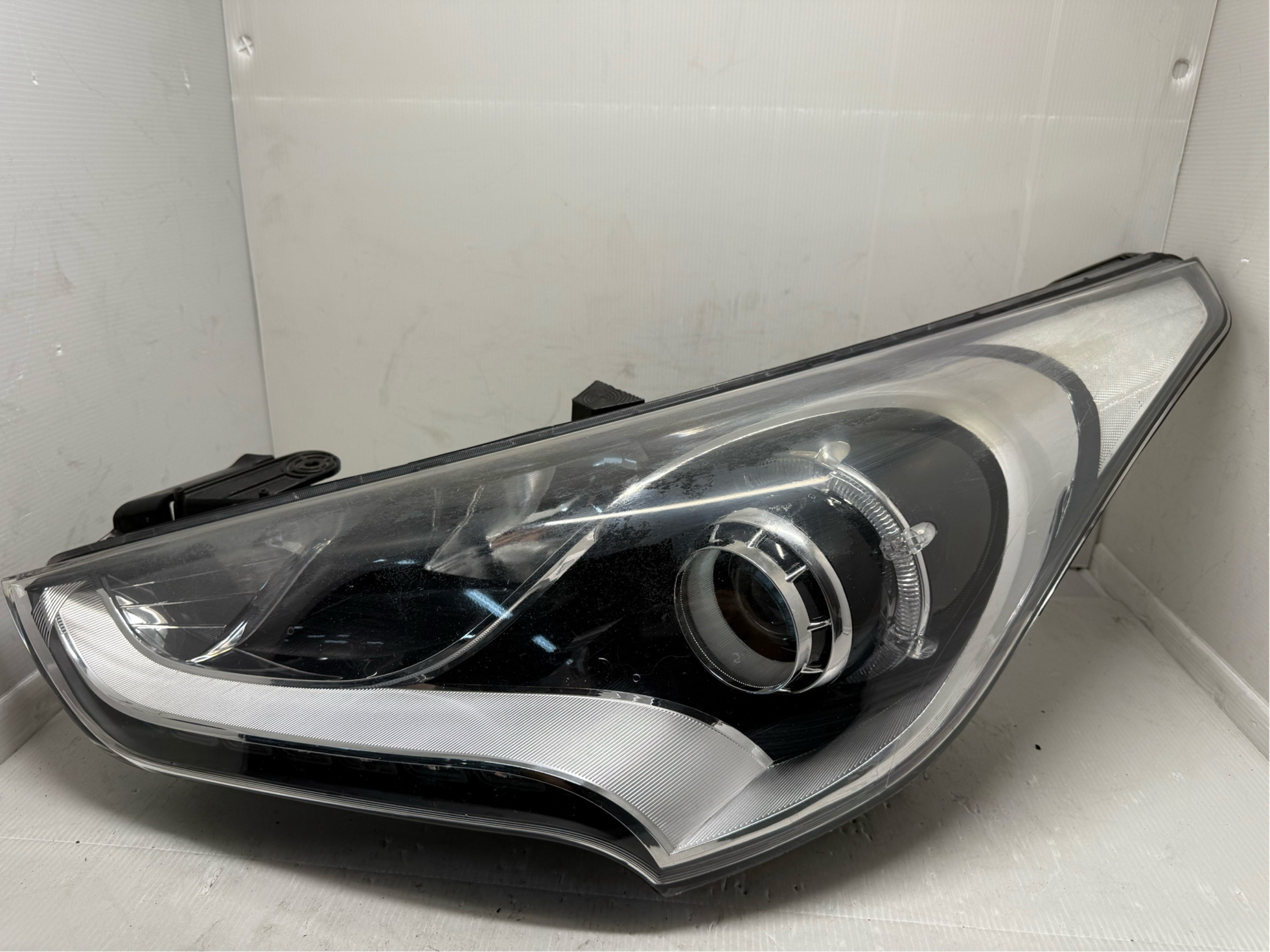 HYUNDAI VELOSTER 2011-2017 LENS HALOGEN L.H.S HEADLIGHT GENUINE