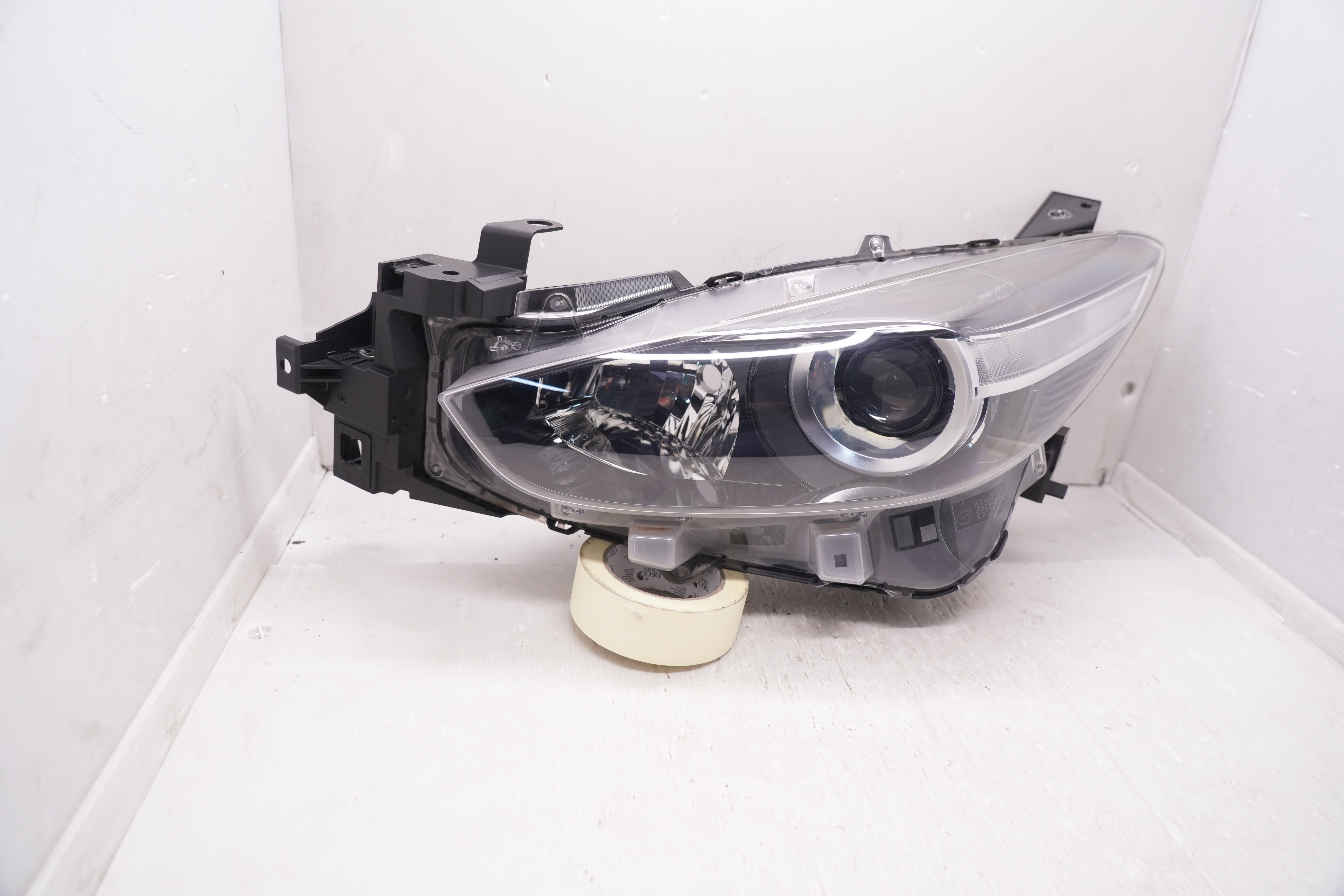 MAZDA 3 2017-2018 HALOGEN L.H.S HEADLIGHT GENUINE