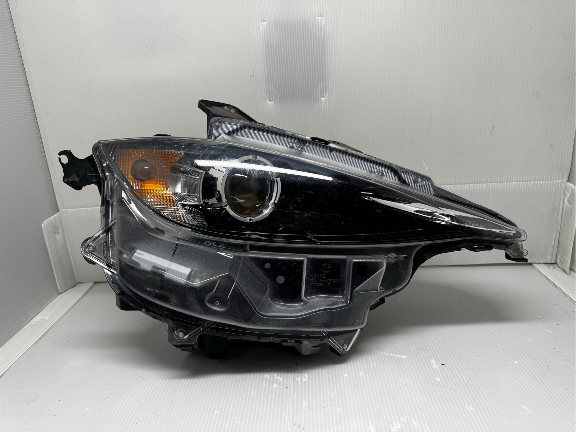 MAZDA MX-5 ND LENS R.H.S HEADLIGHT GENUINE