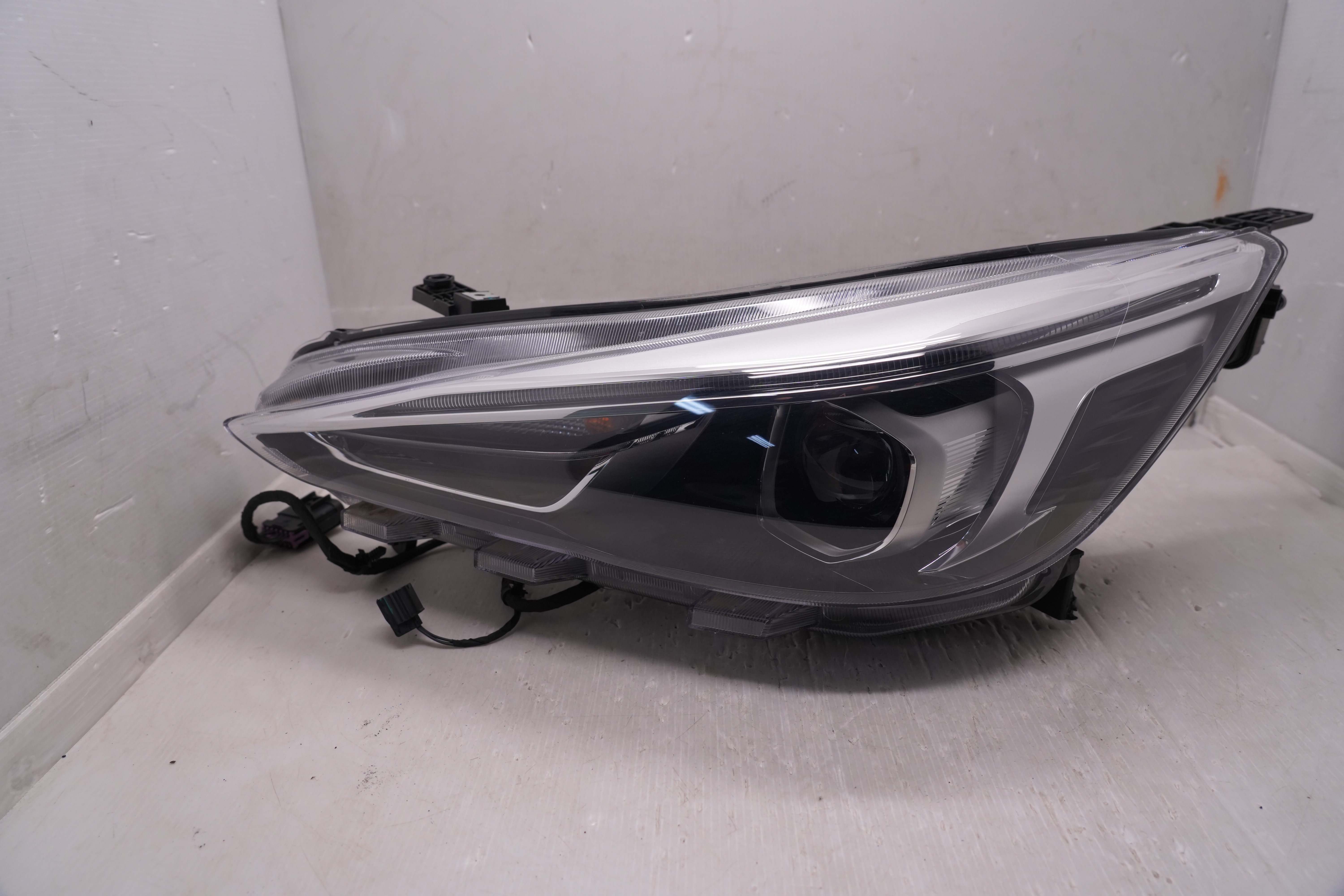 MG MG3 2025 HALOGEN L.H.S HEADLIGHT GENUINE