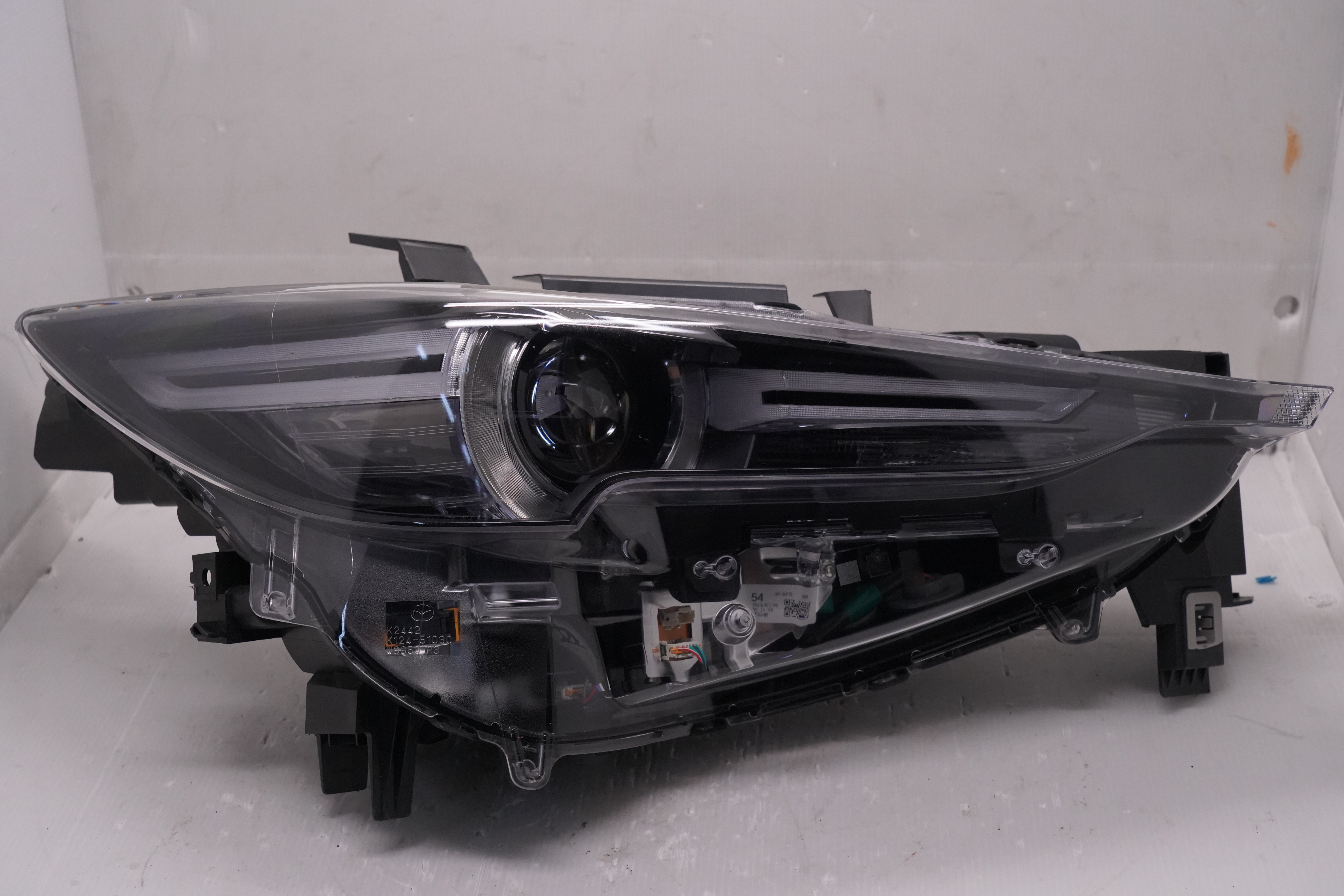 MAZDA CX-5 2017-2021 LED R.H.S HEADLIGHT GENUINE