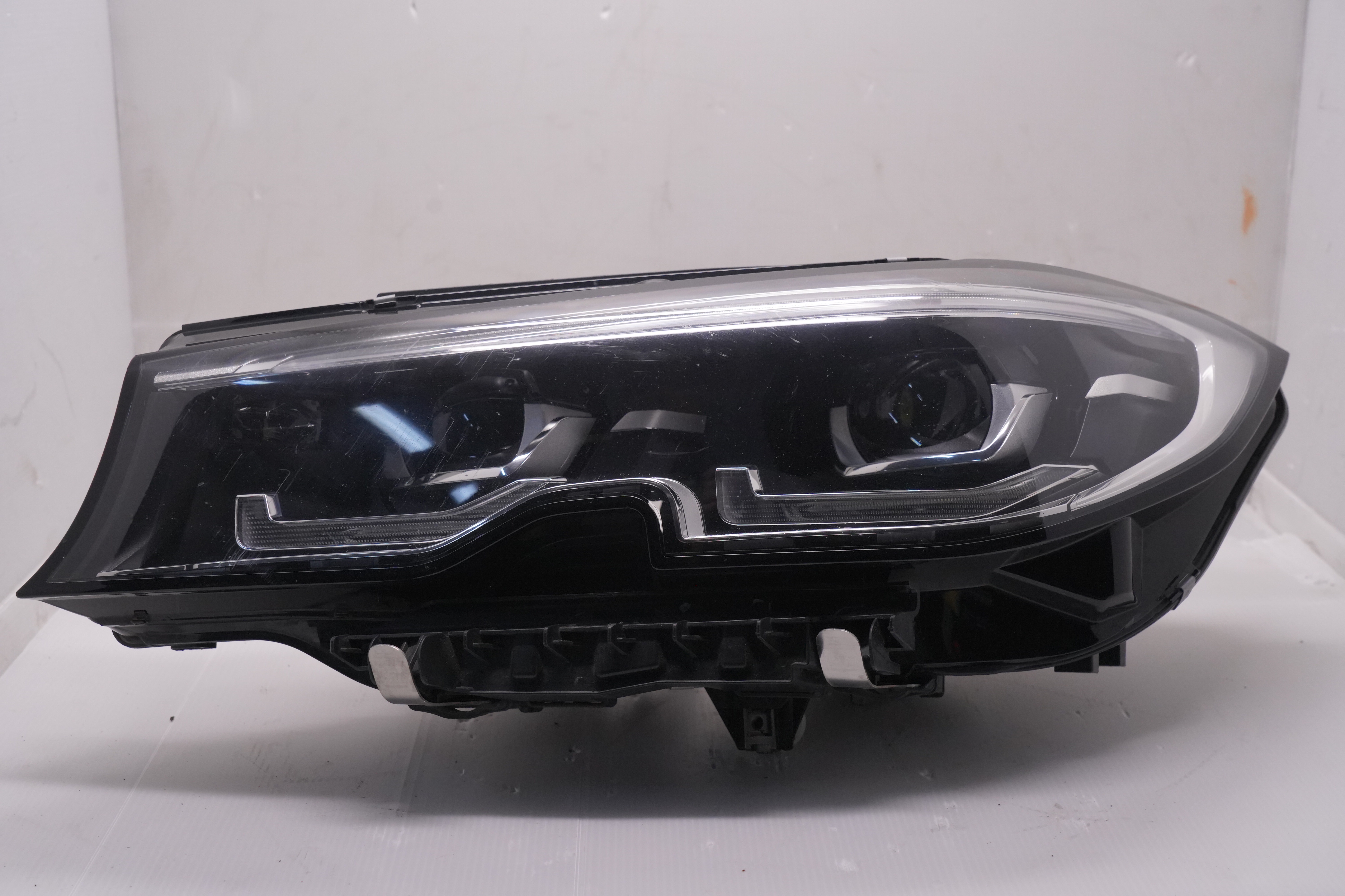 BMW 3 SERIES 2019-2021 LED L.H.S HEADLIGHT GENUINE